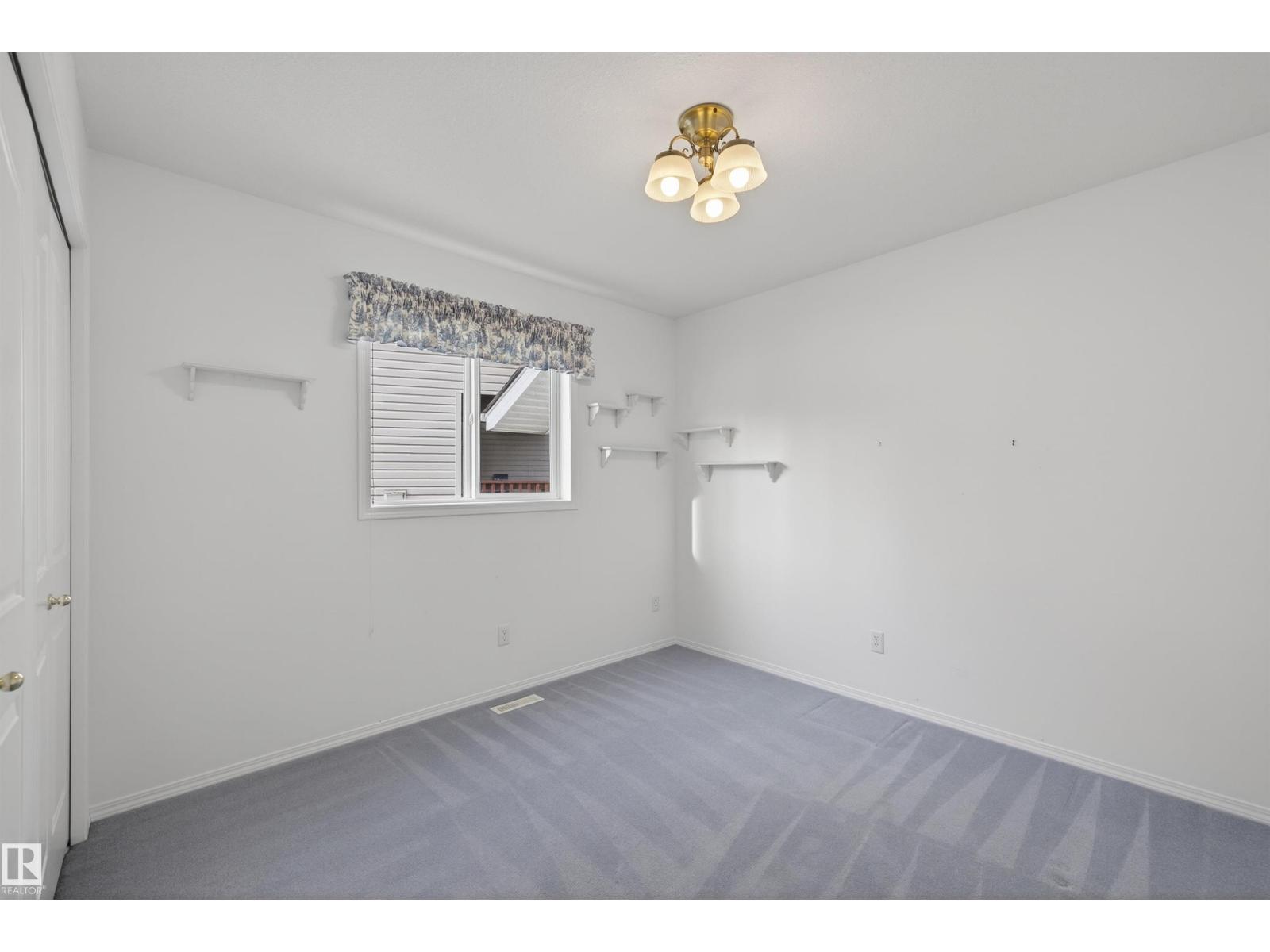 58 FOXBORO GROVE, Sherwood Park