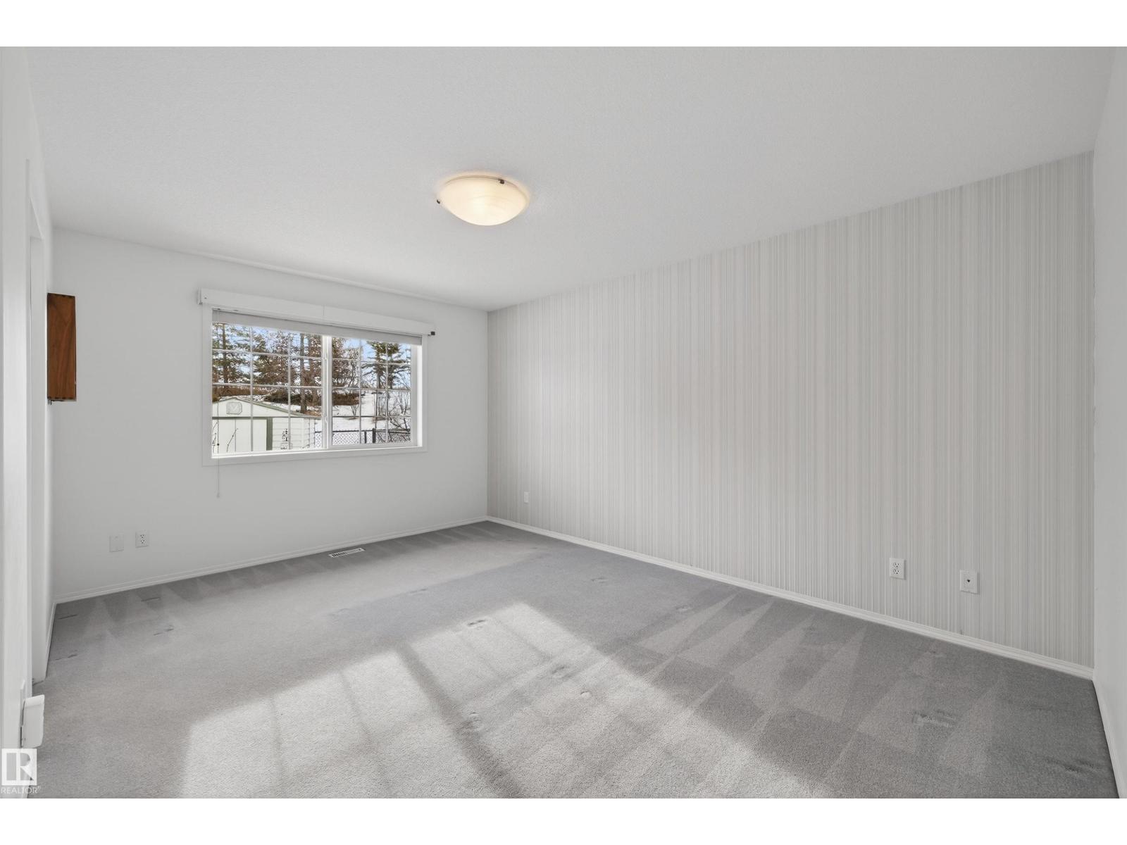 58 FOXBORO GROVE, Sherwood Park