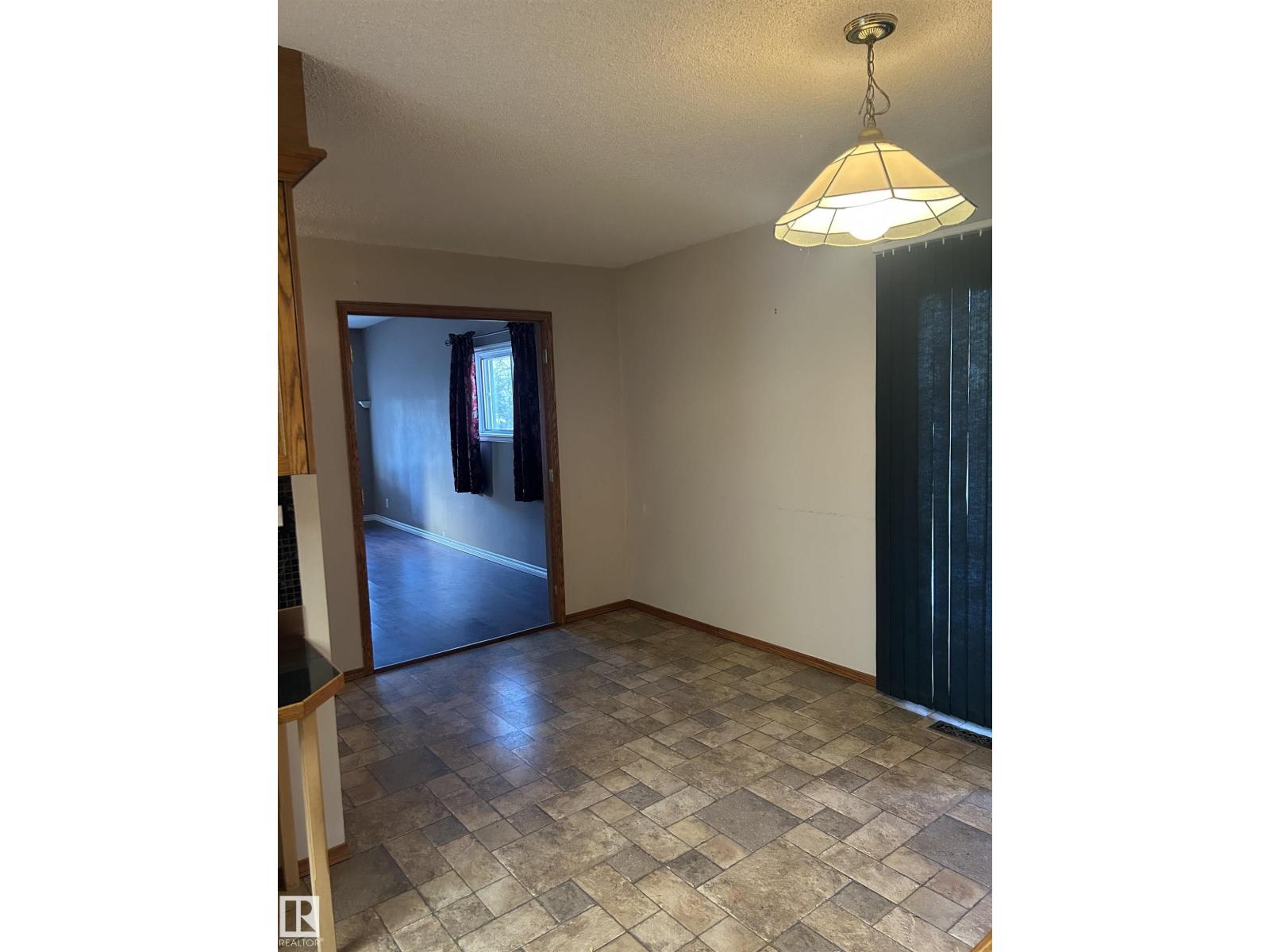 11243 125 Street NW, Edmonton