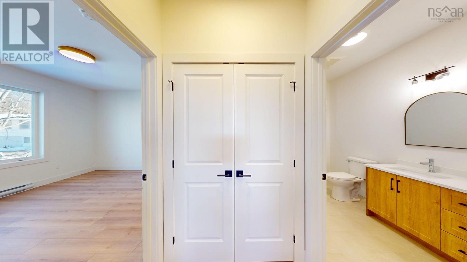 Property 26 of 39 of 18 Whidden Avenue