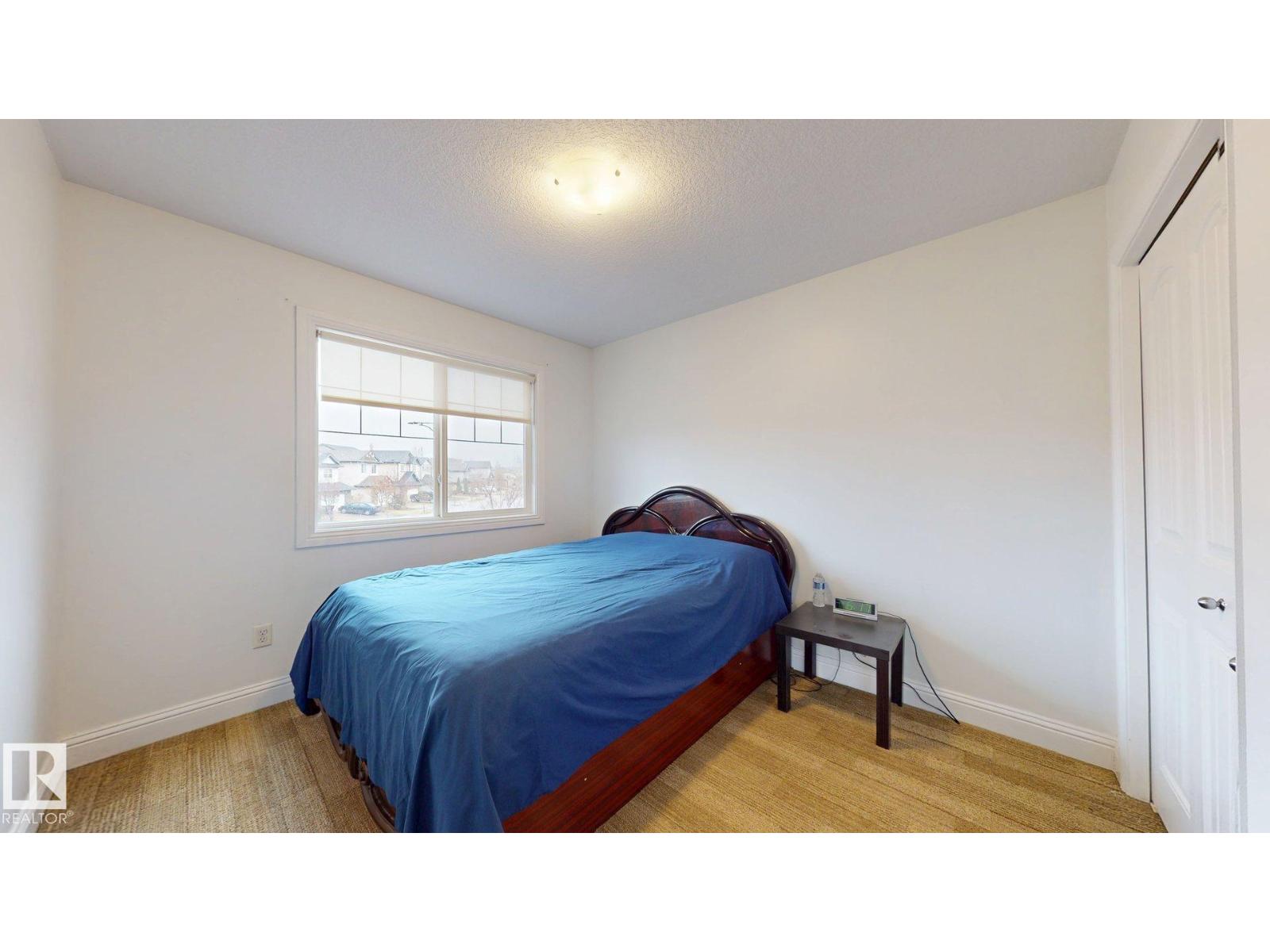 5440 1A AV SW, Edmonton