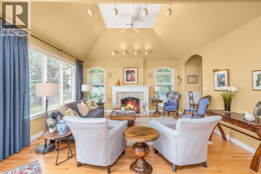  803 Shantz Road, Vernon