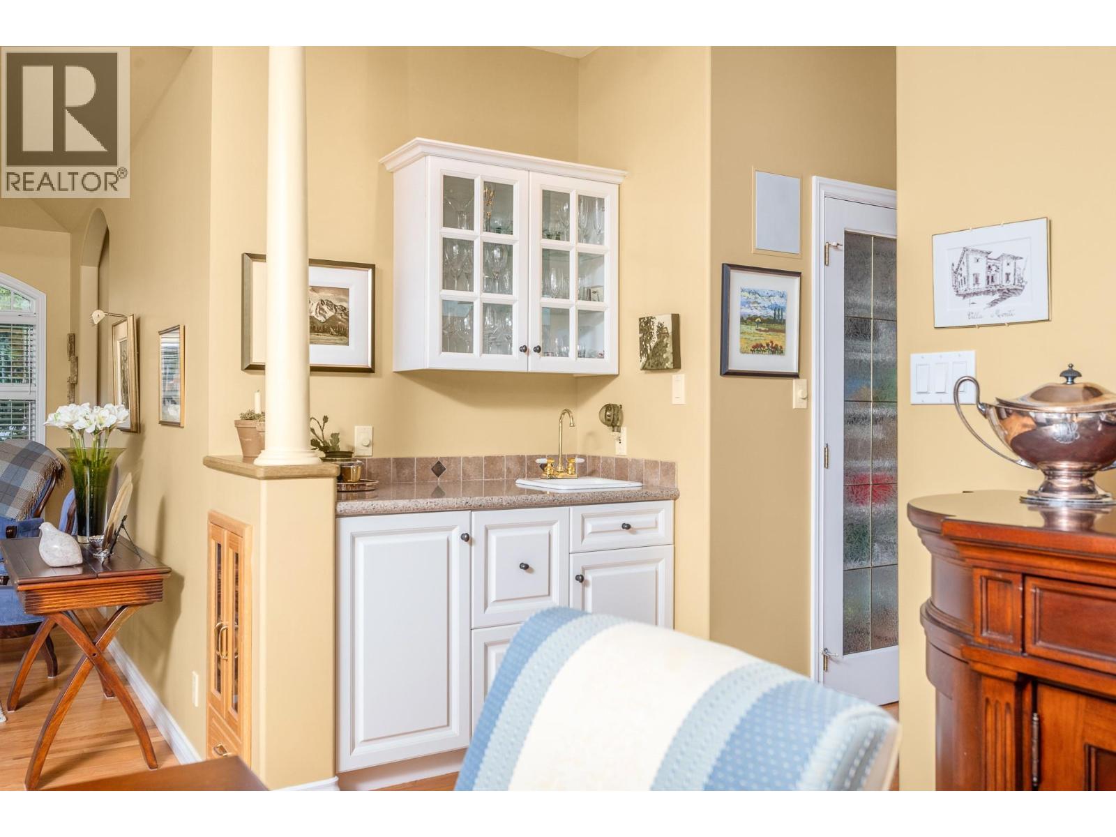  803 Shantz Road, Vernon