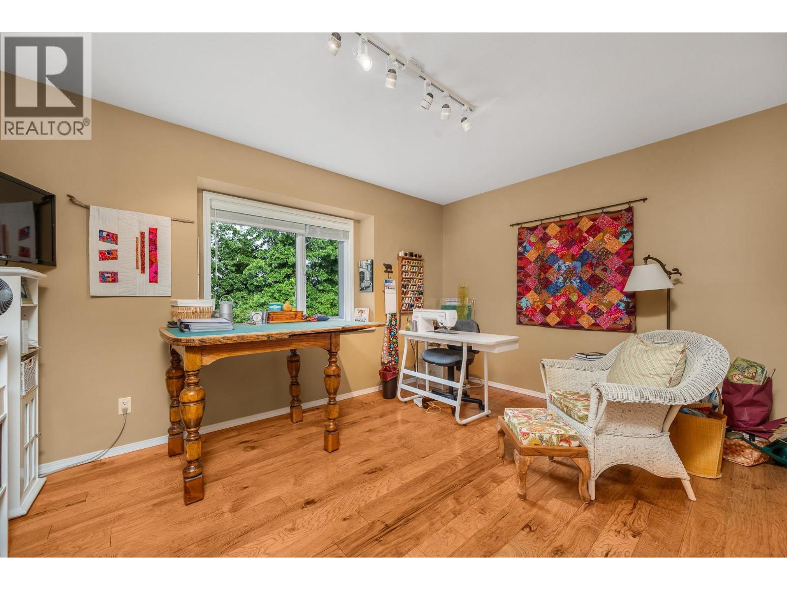  803 Shantz Road, Vernon