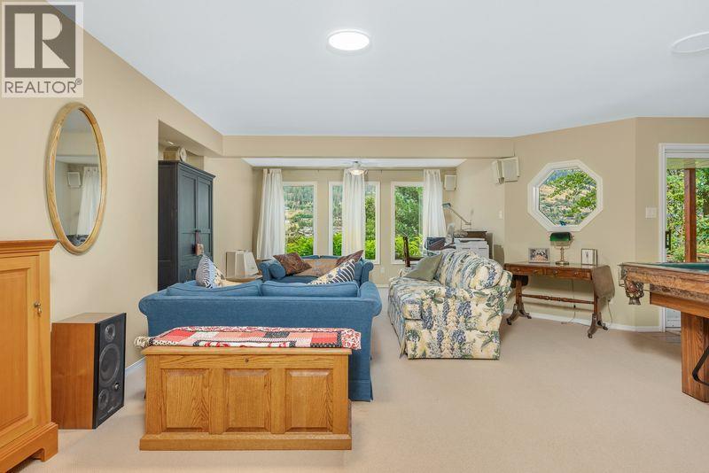  803 Shantz Road, Vernon