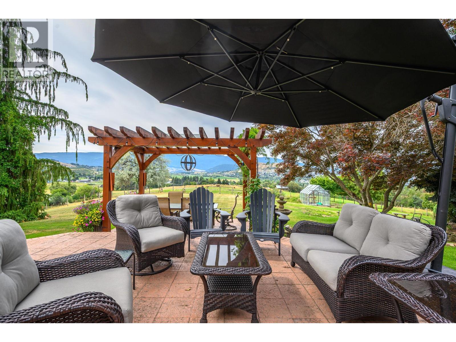  803 Shantz Road, Vernon