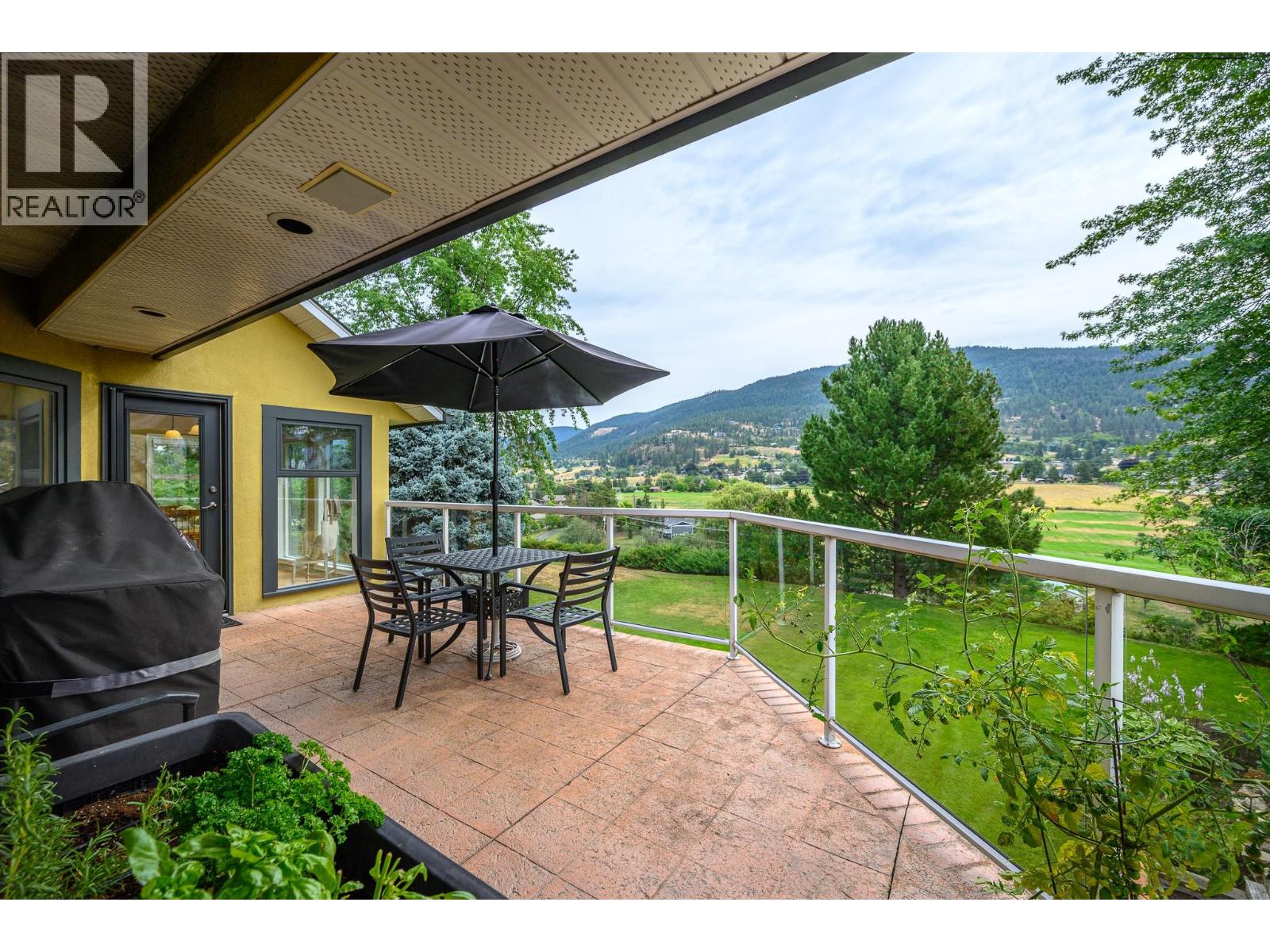  803 Shantz Road, Vernon