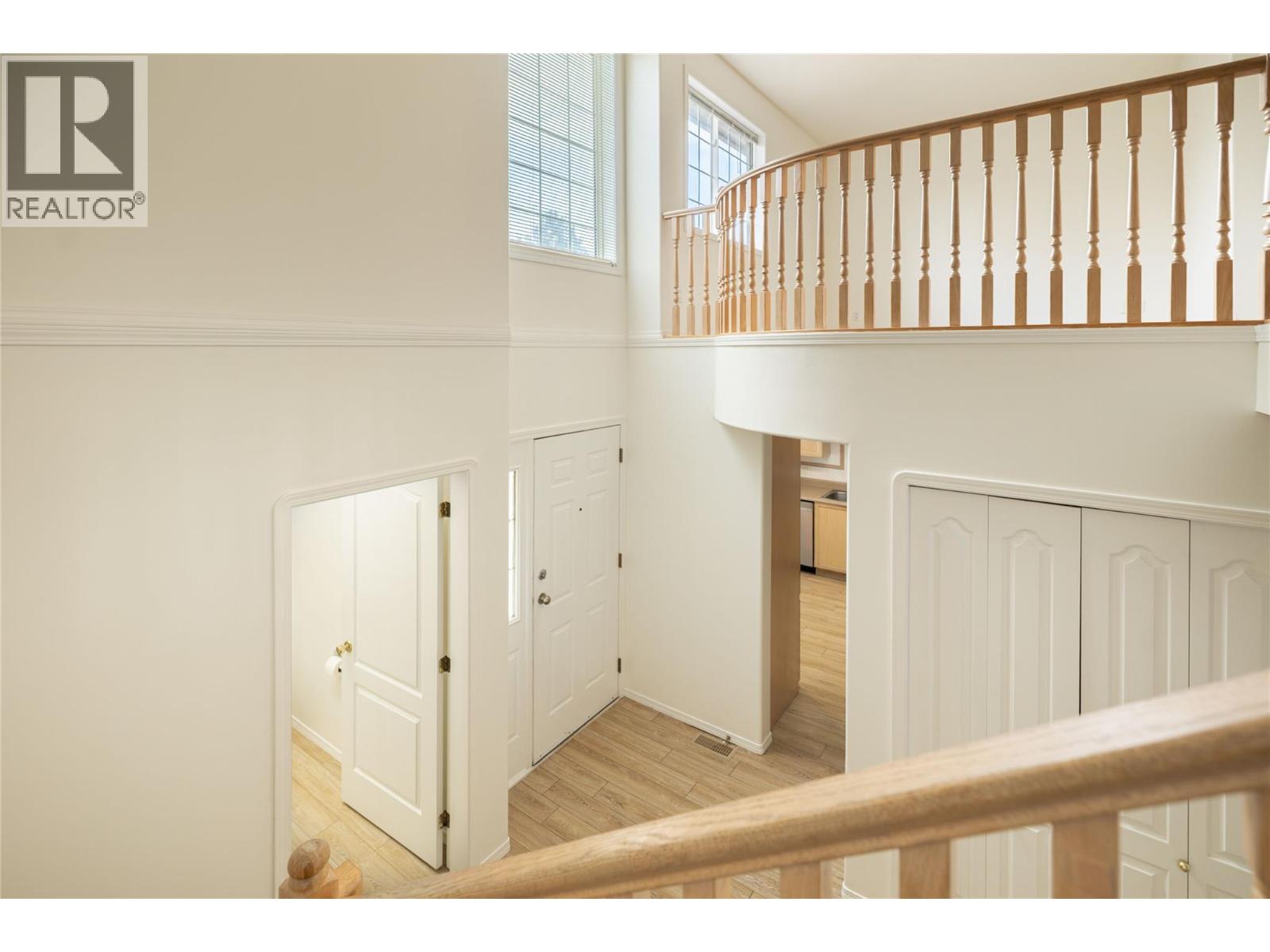 527 YATES Road Unit# 26, Kelowna