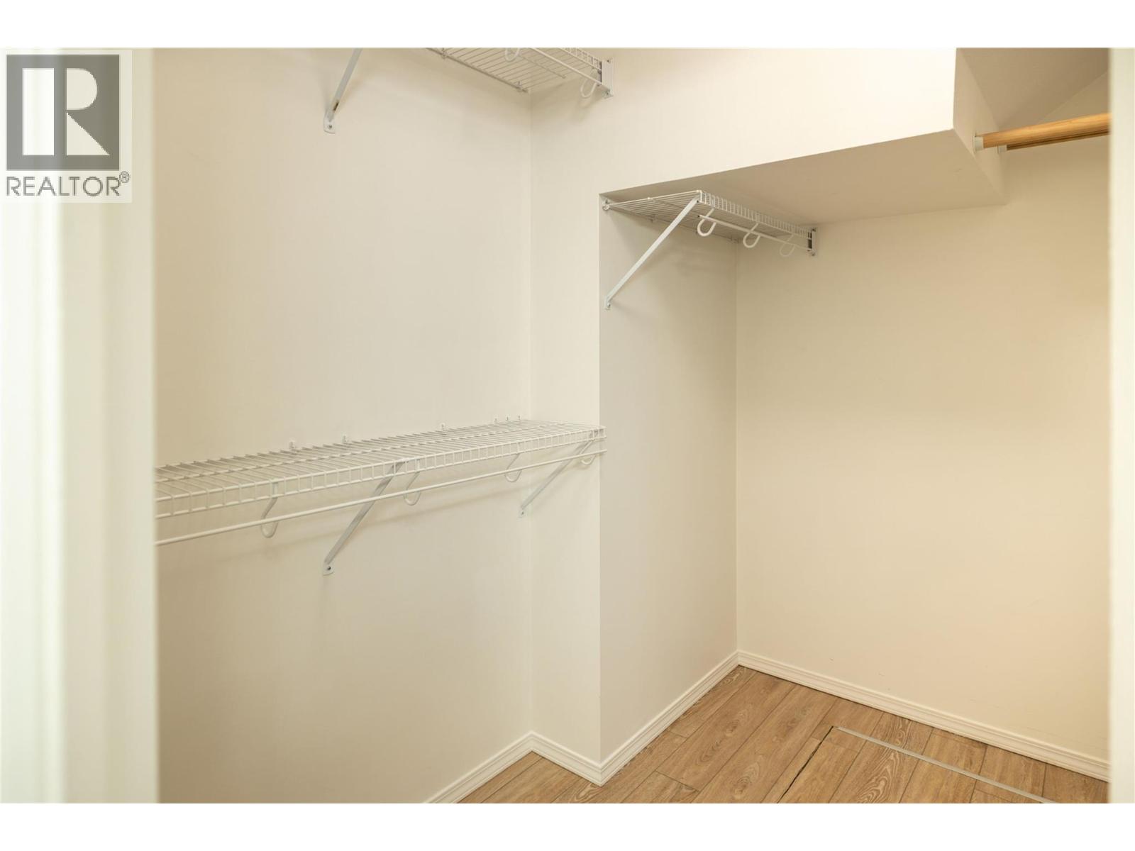 527 YATES Road Unit# 26, Kelowna