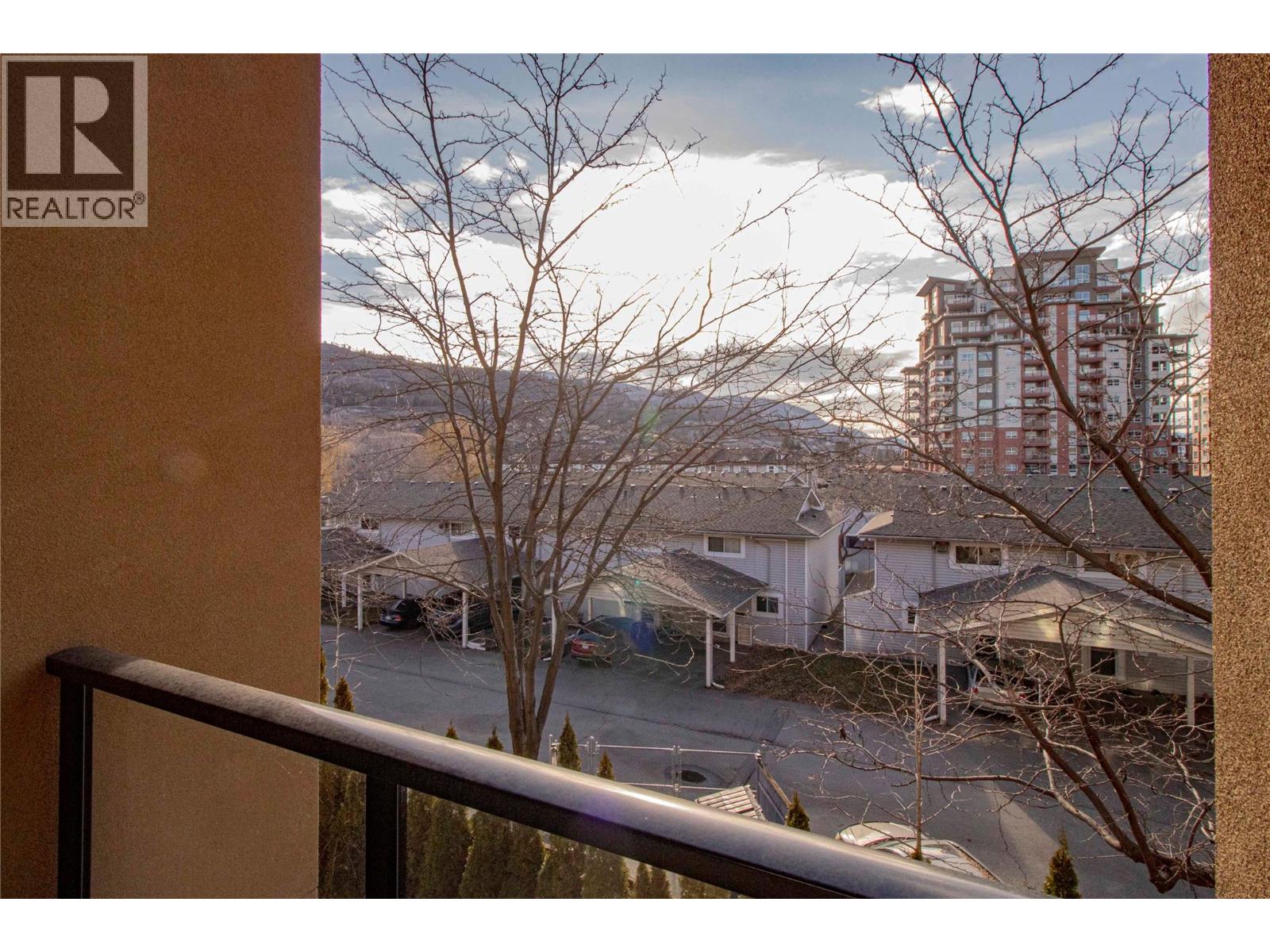 307 3313 Wilson Street, Penticton