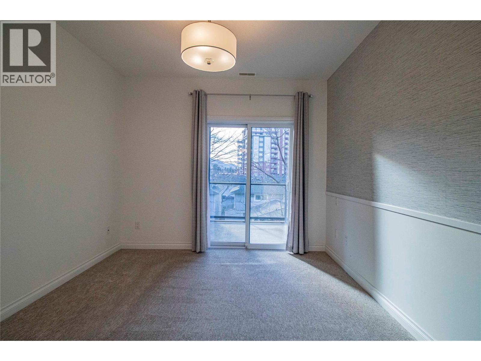 307 3313 Wilson Street, Penticton