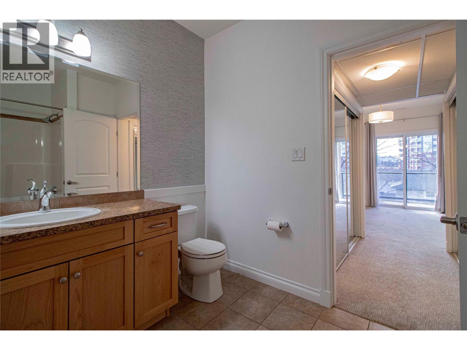 307 3313 Wilson Street, Penticton