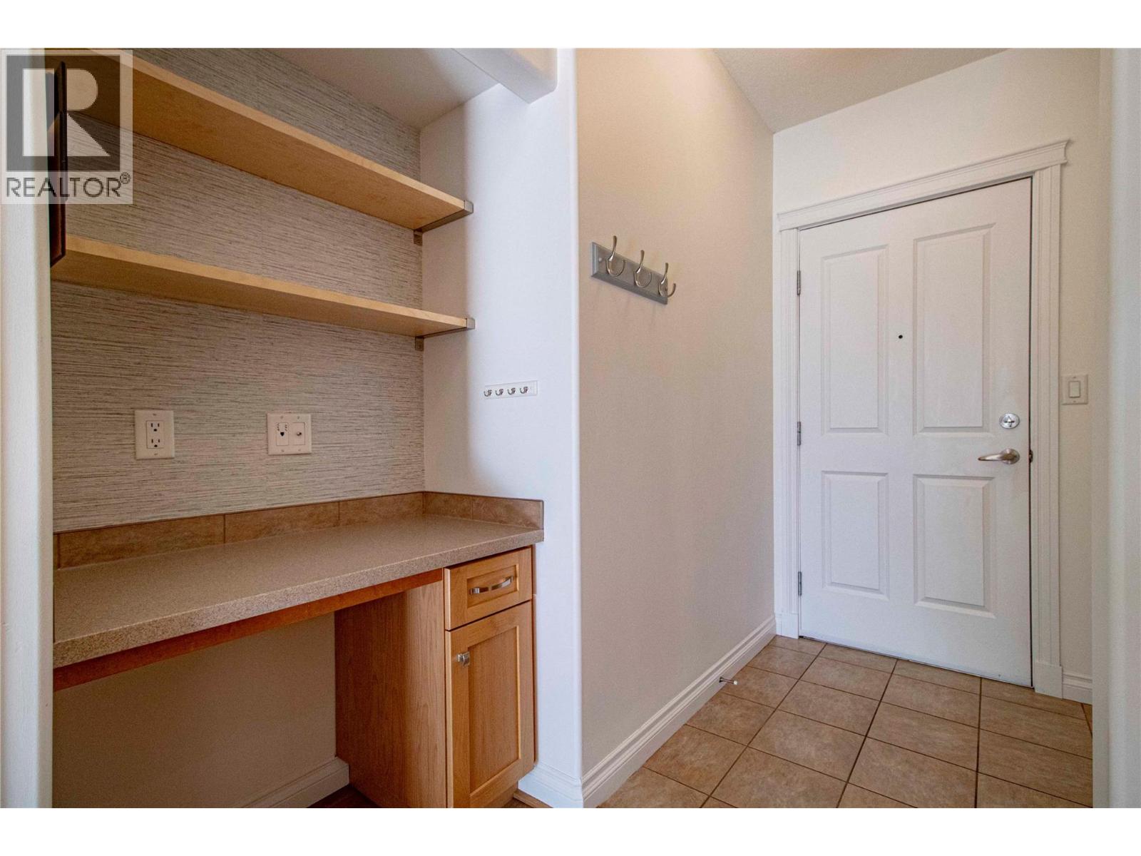 307 3313 Wilson Street, Penticton