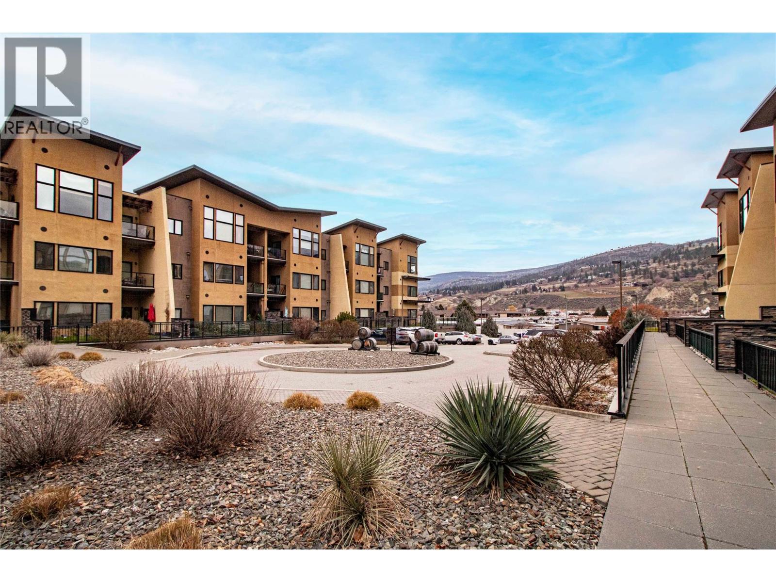 307 3313 Wilson Street, Penticton