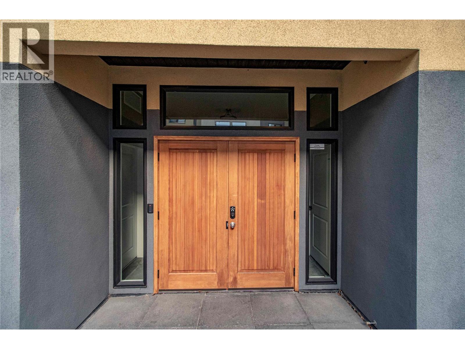 307 3313 Wilson Street, Penticton