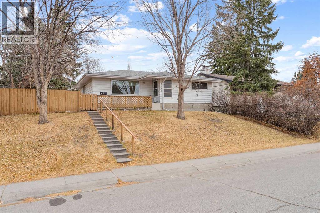 3248 Bearspaw Drive NW, Calgary, Alberta