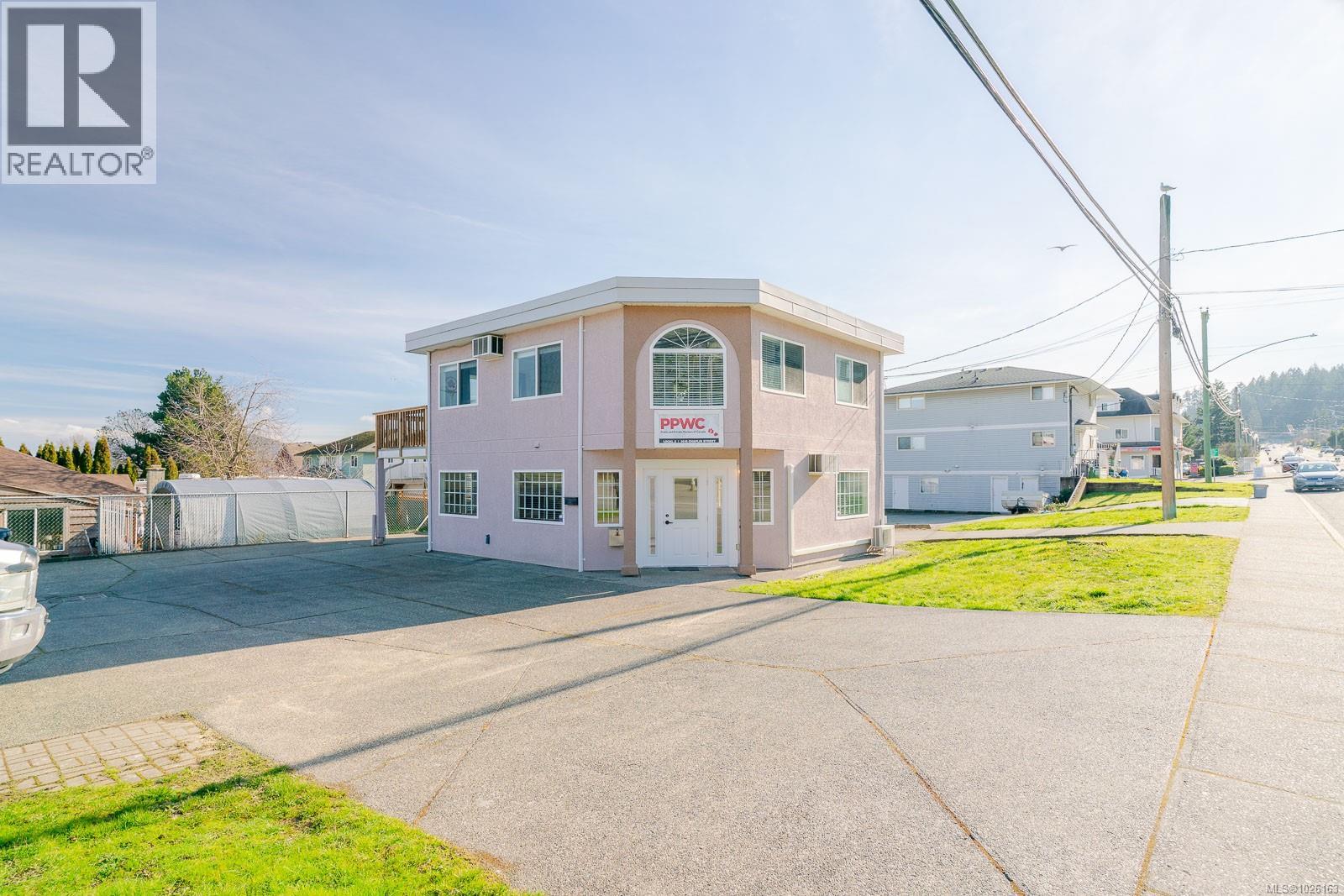 1616 Chaplin St - Photo 2 of 52, Crofton, British Columbia