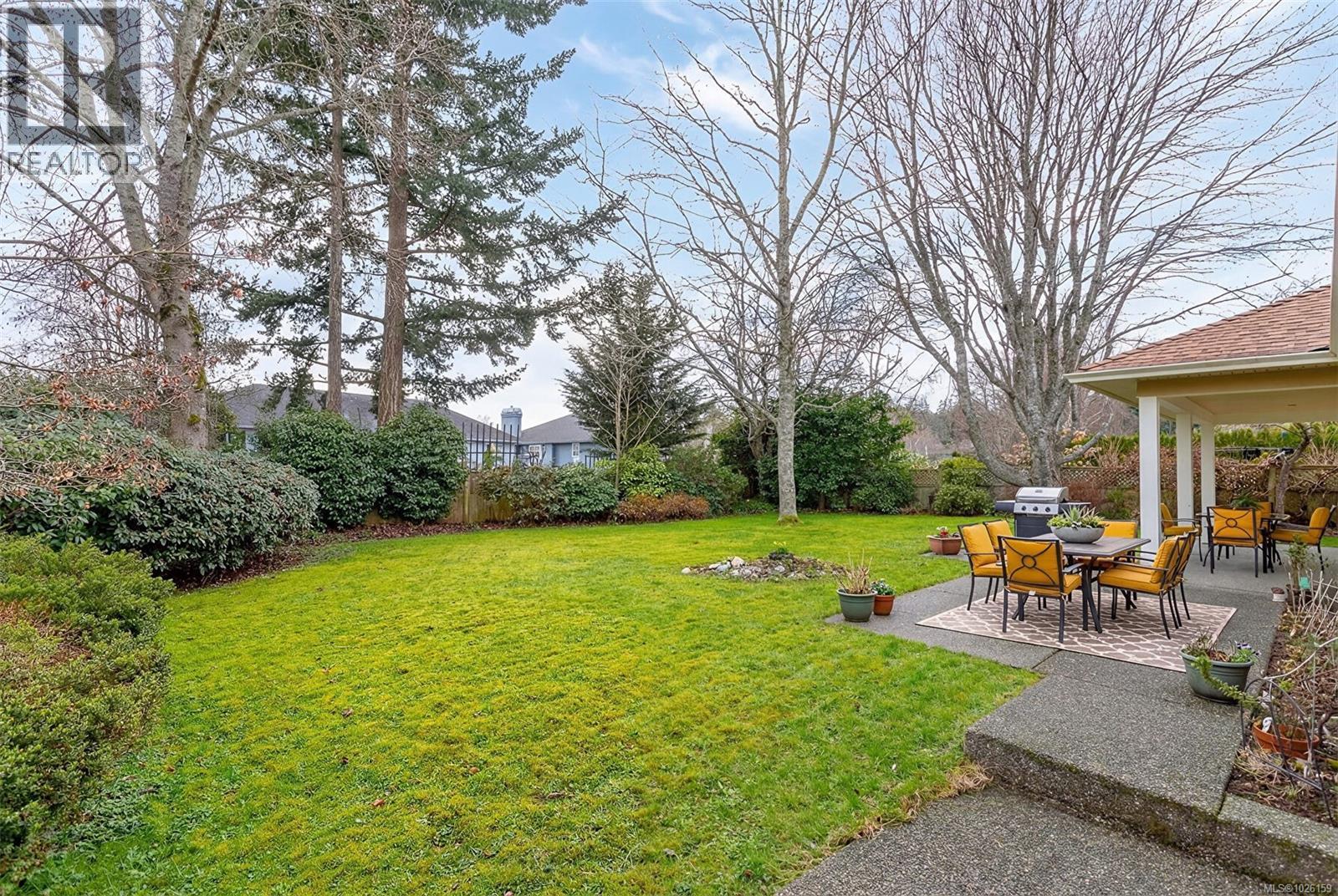  4604 Sunnymead Way, Saanich