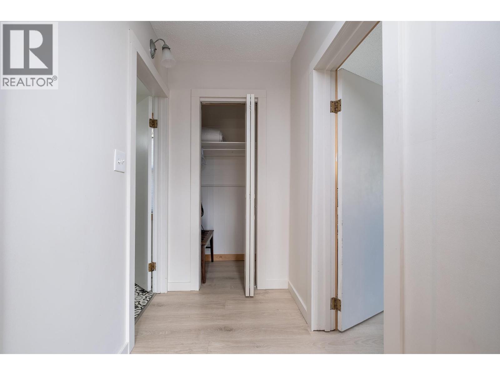 792 Rossland Avenue, Trail