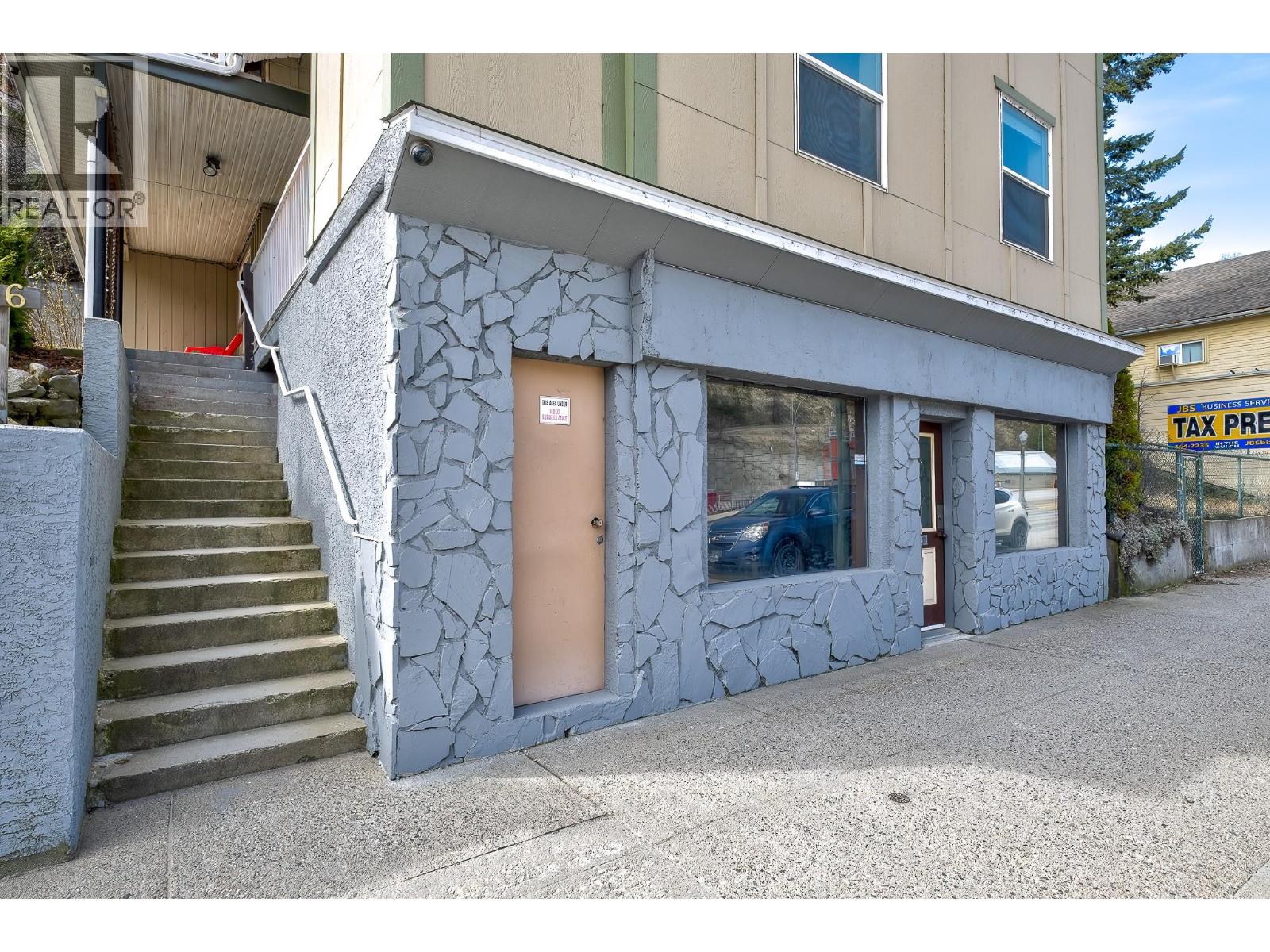 792 Rossland Avenue, Trail