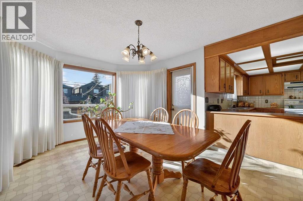 Single Family House Bungalow for Sale in   Avenue NE Winston Heights/Mountview Calgary 