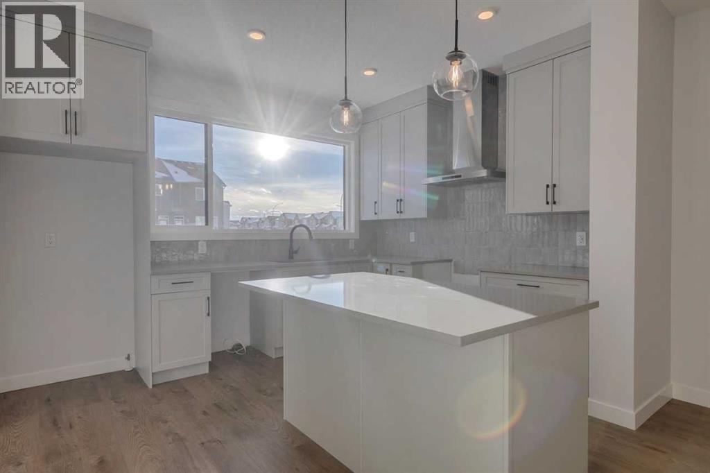 Single Family House for Sale in  Savanna Place NE Saddle Ridge Calgary 