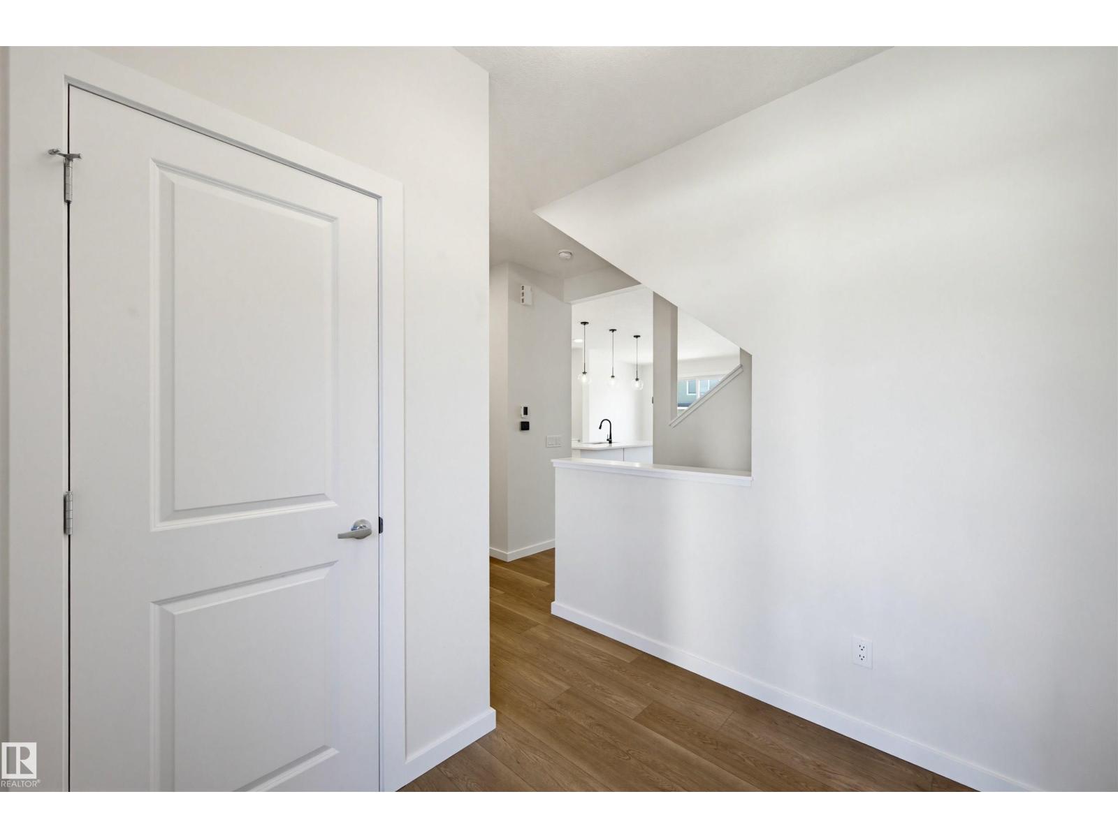 147 ROYAL ST, St. Albert