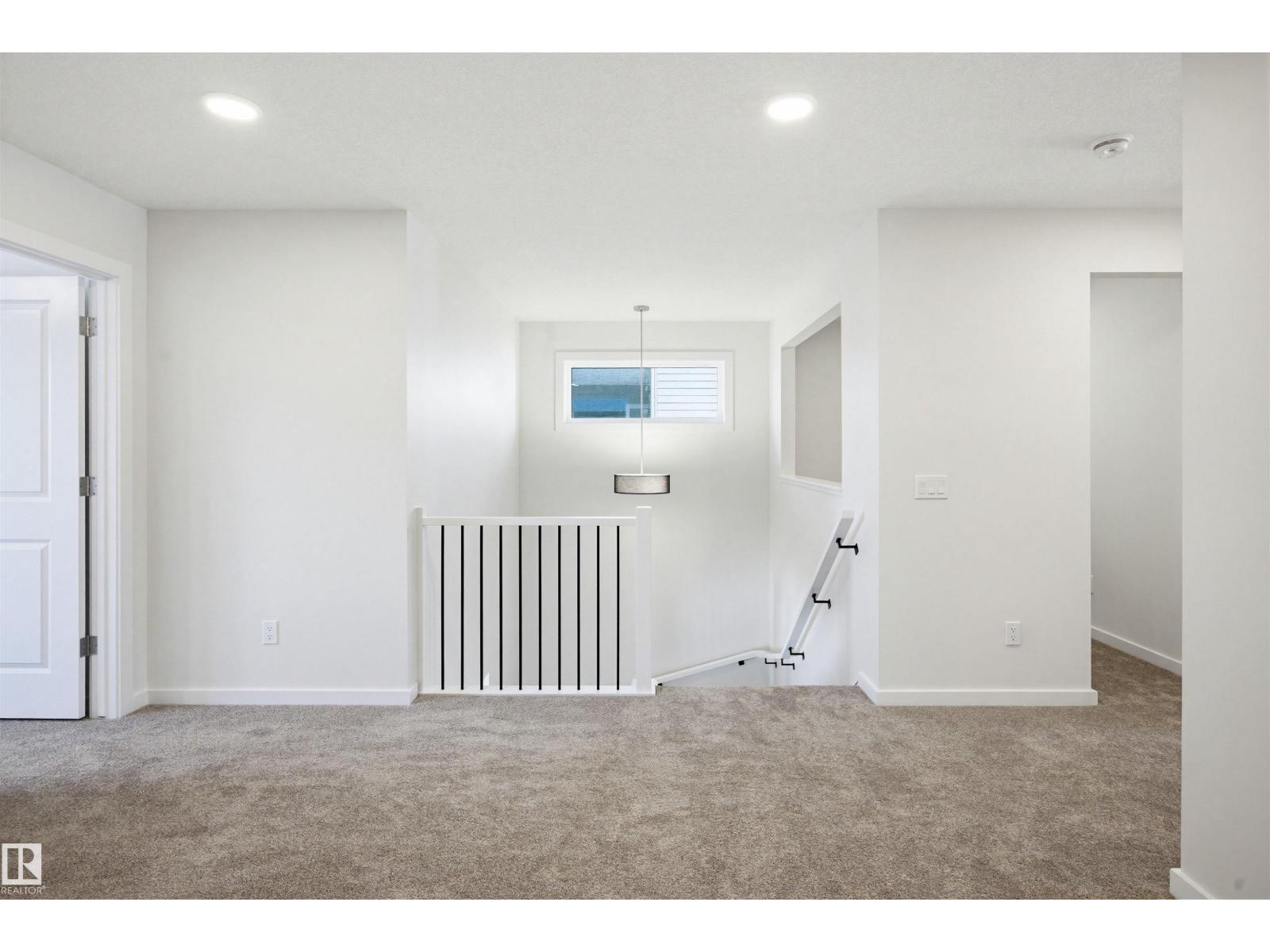 147 ROYAL ST, St. Albert