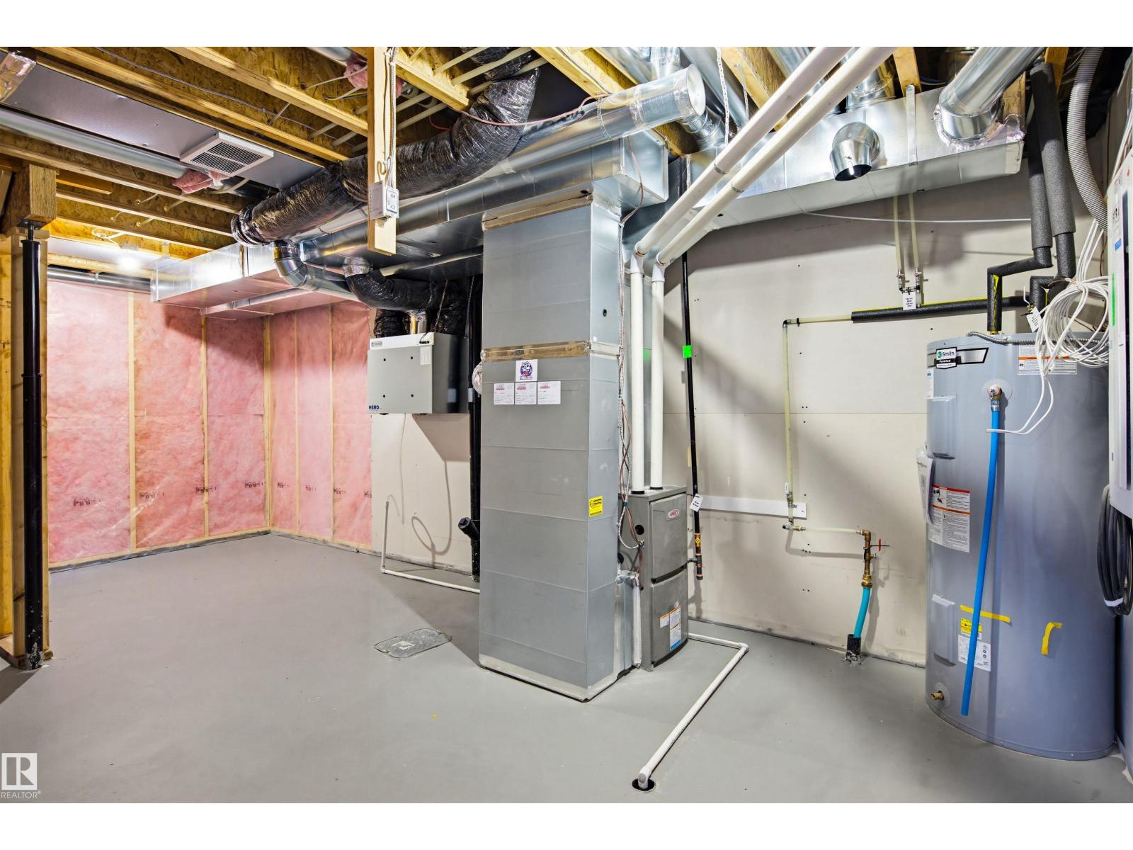 147 ROYAL ST, St. Albert