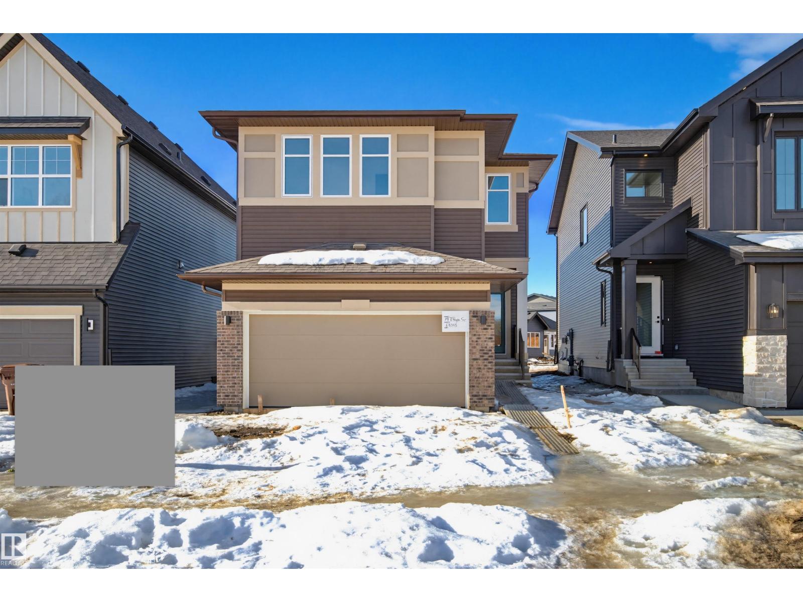 147 ROYAL ST, St. Albert