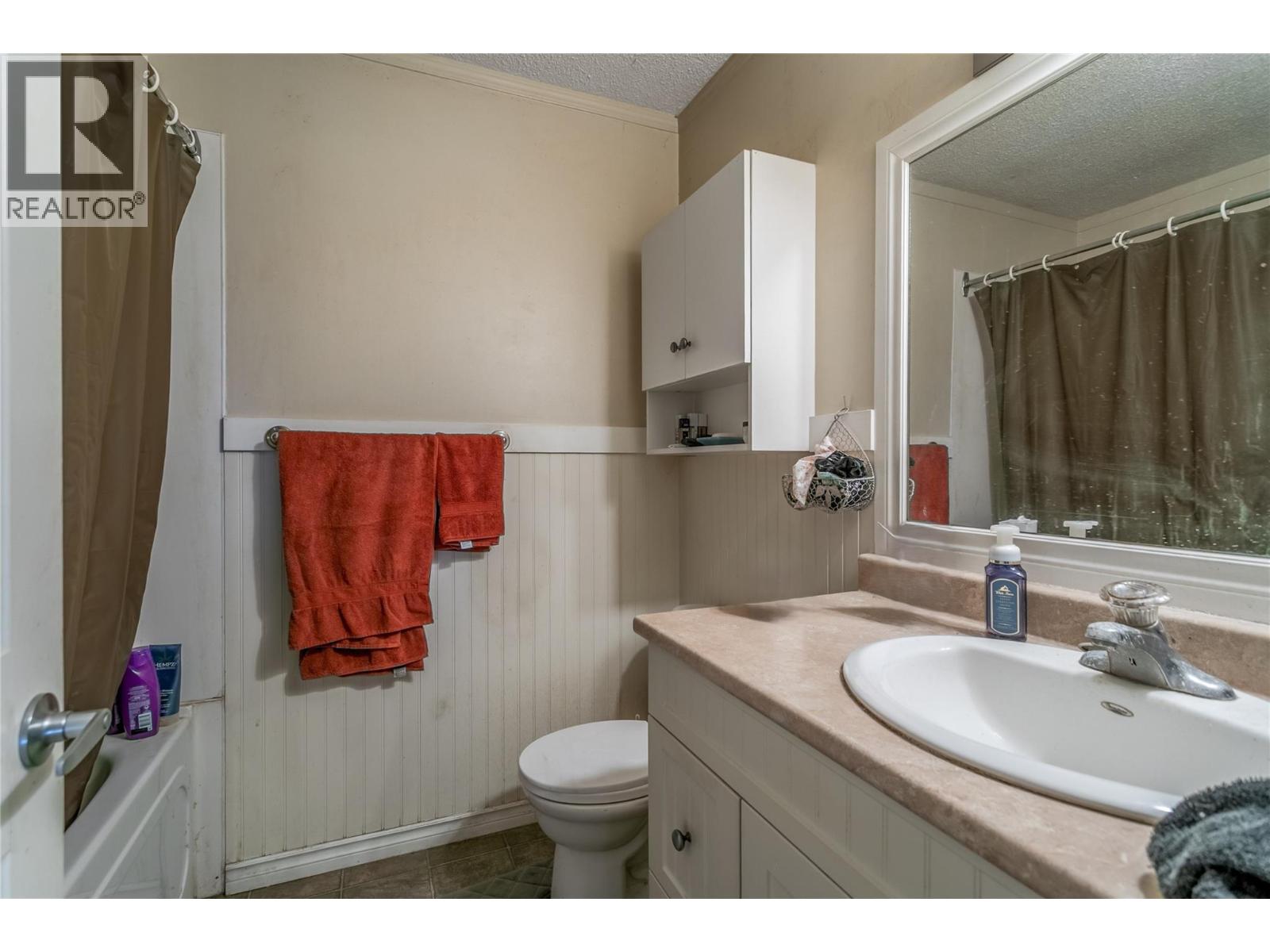 1105 Cactus Road, Kelowna