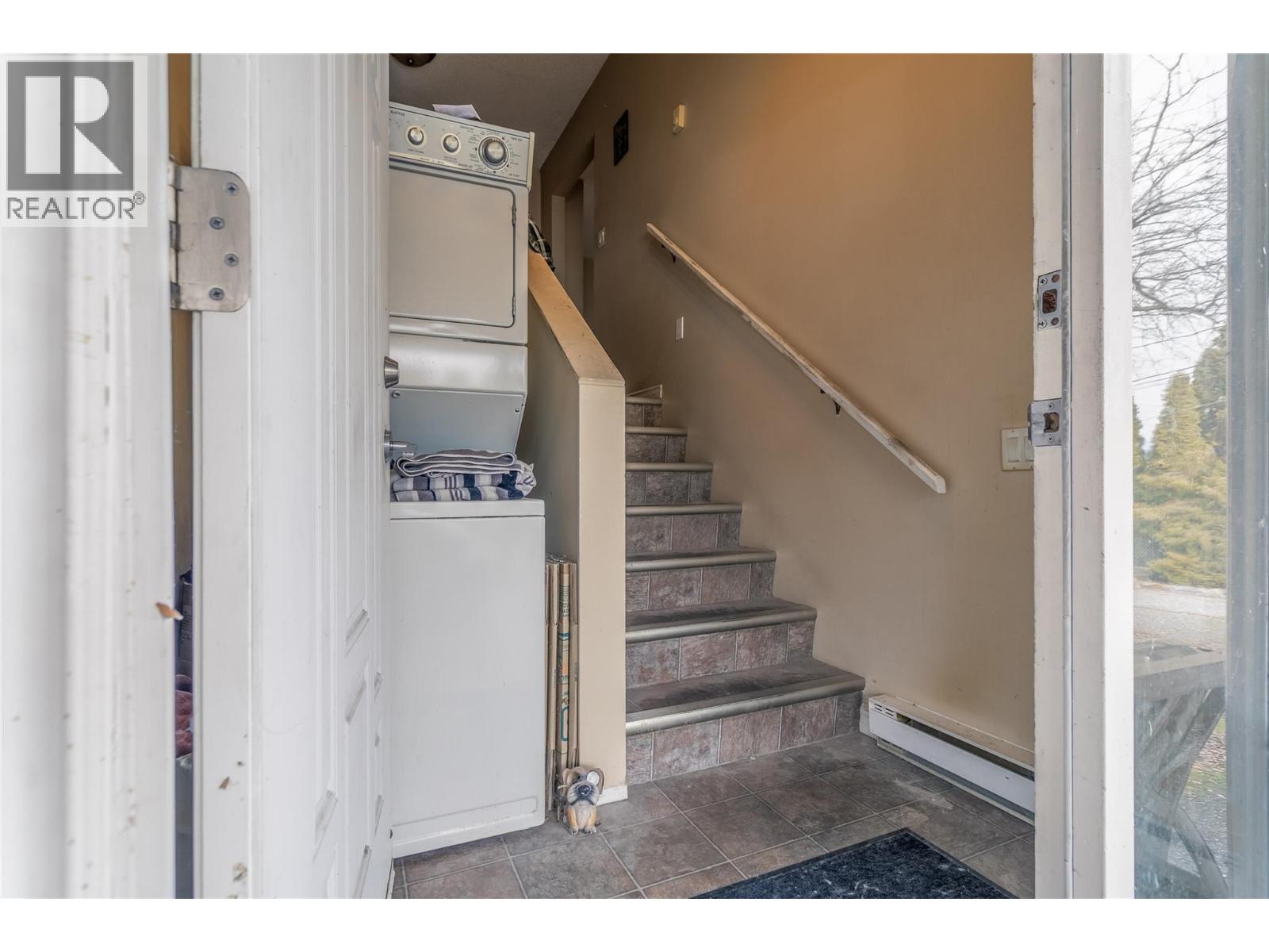 1105 Cactus Road, Kelowna