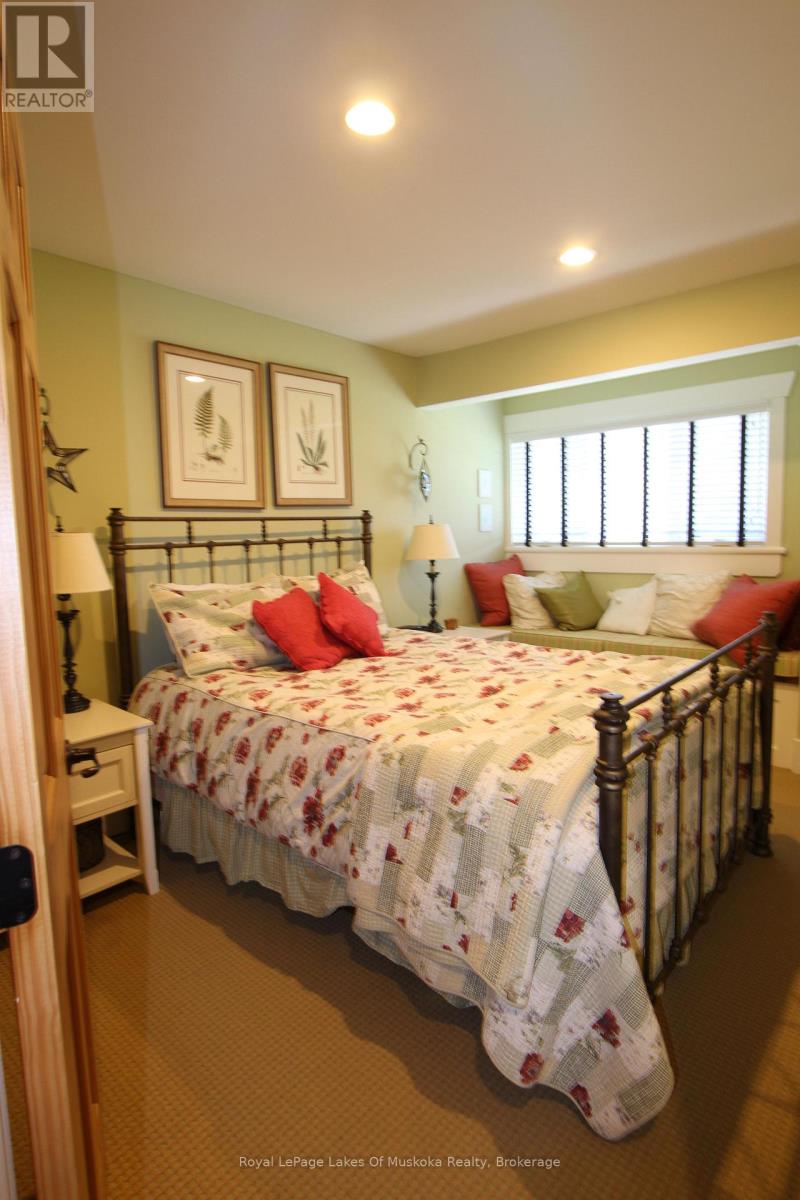#V 7 W 6 1020 BIRCH GLEN ROAD - 21