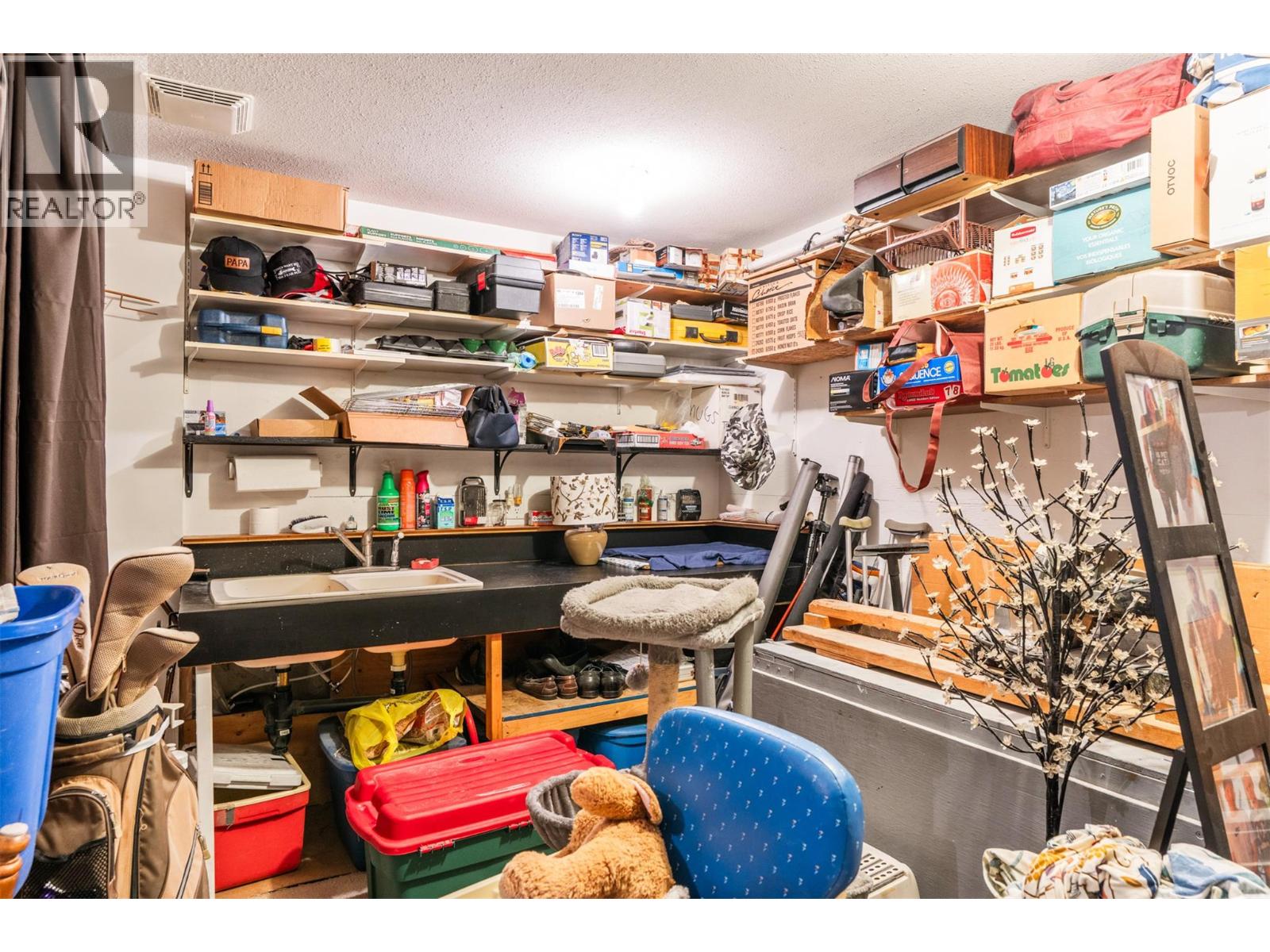 16864 Gatzke Road, Lake Country