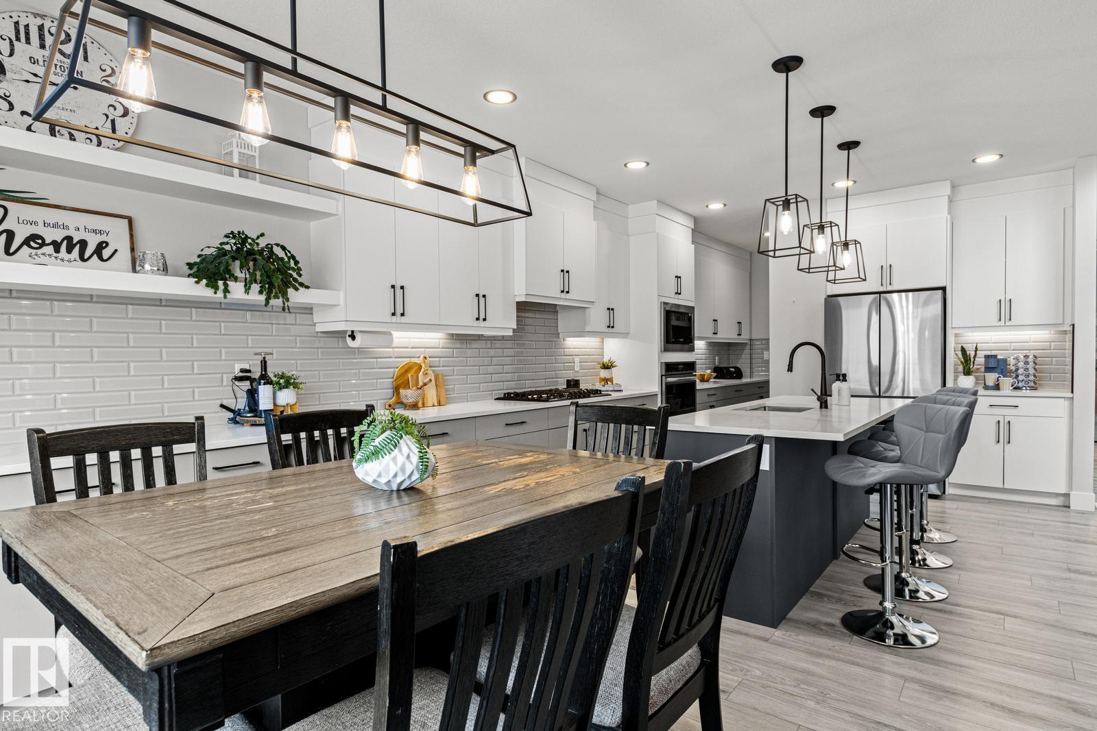 5 STARLING, Fort Saskatchewan