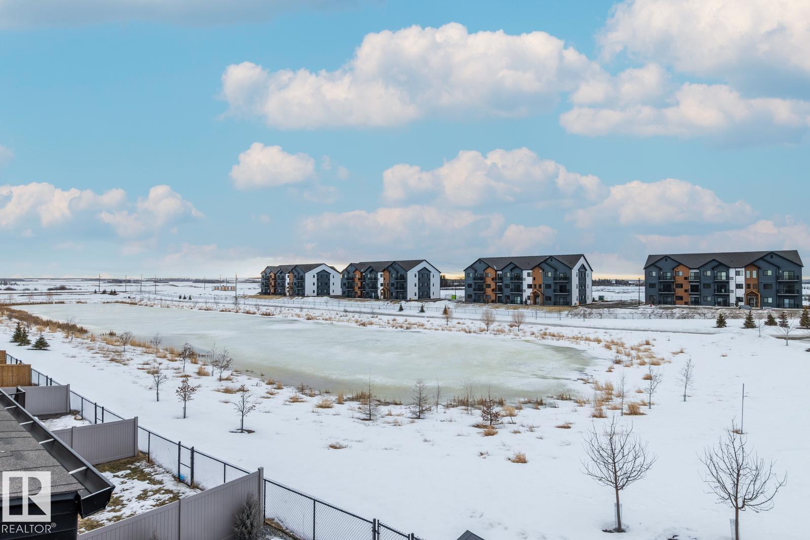 5 STARLING, Fort Saskatchewan