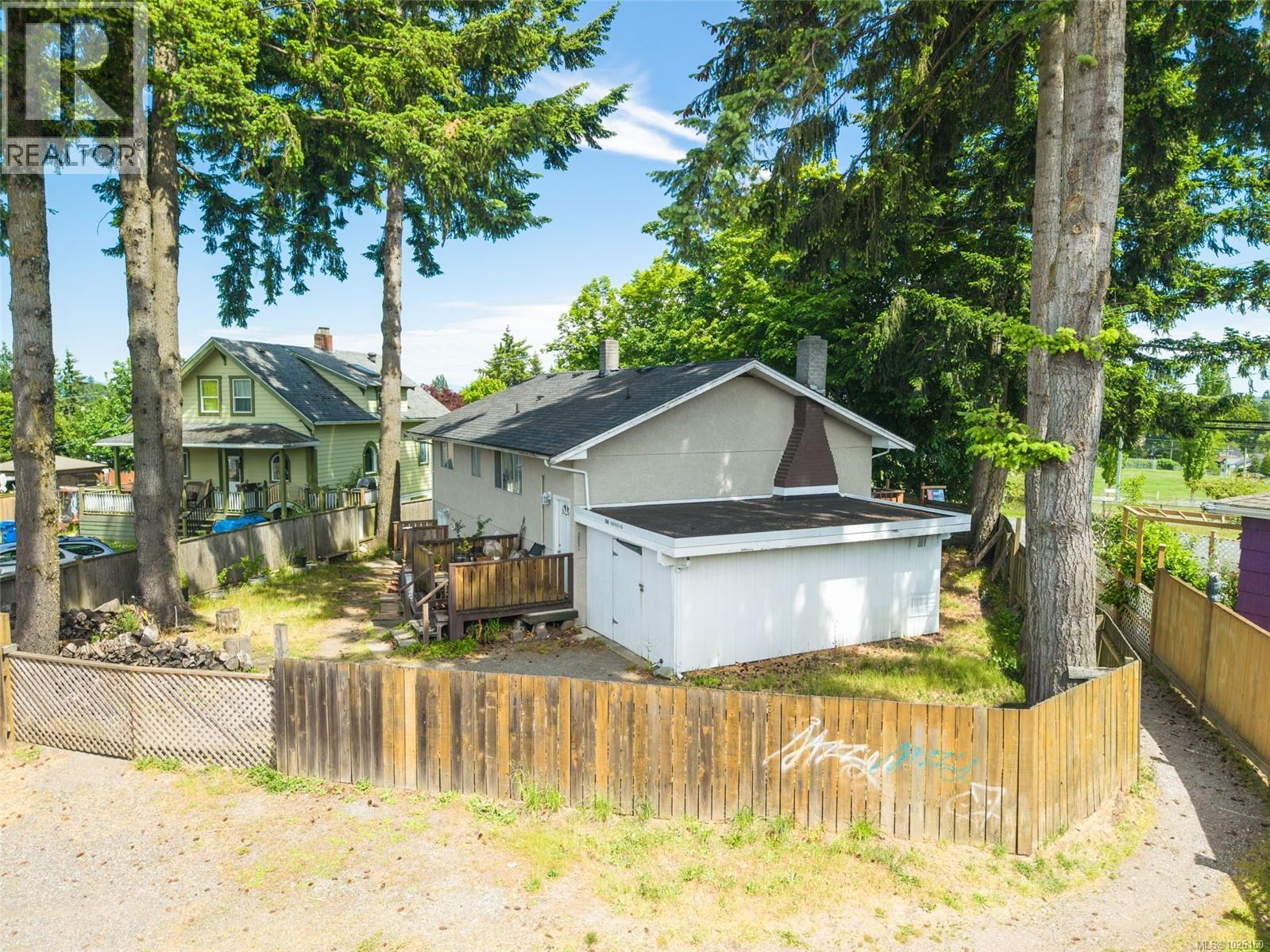 308 Harewood Rd - 17