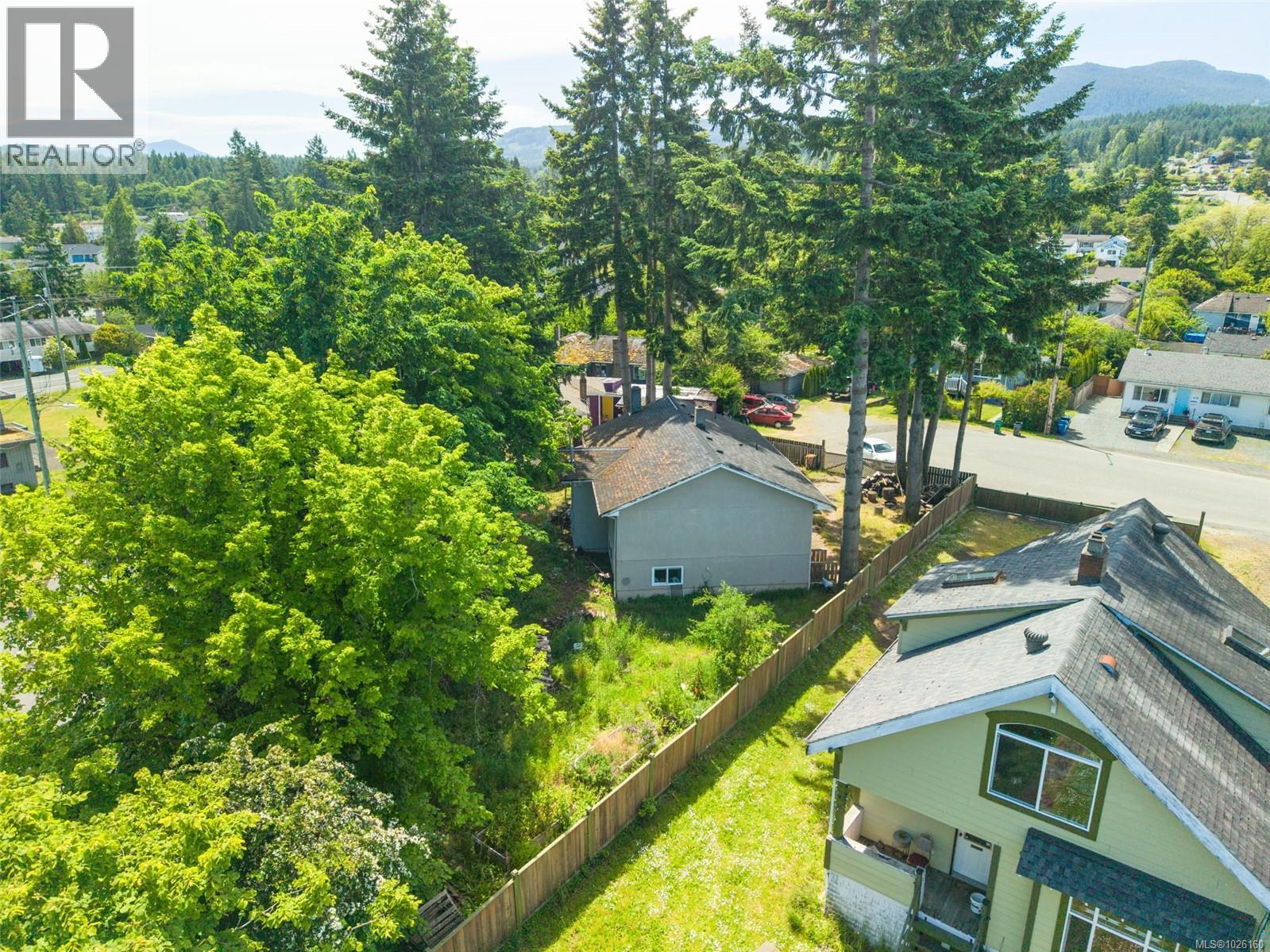 308 HAREWOOD RD - 20