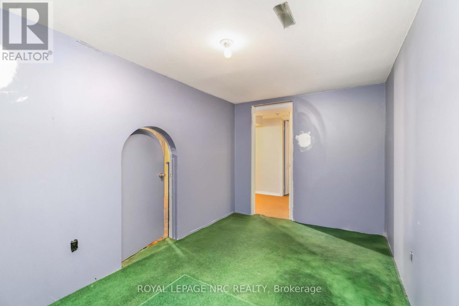 8025 THORTON STREET - 26