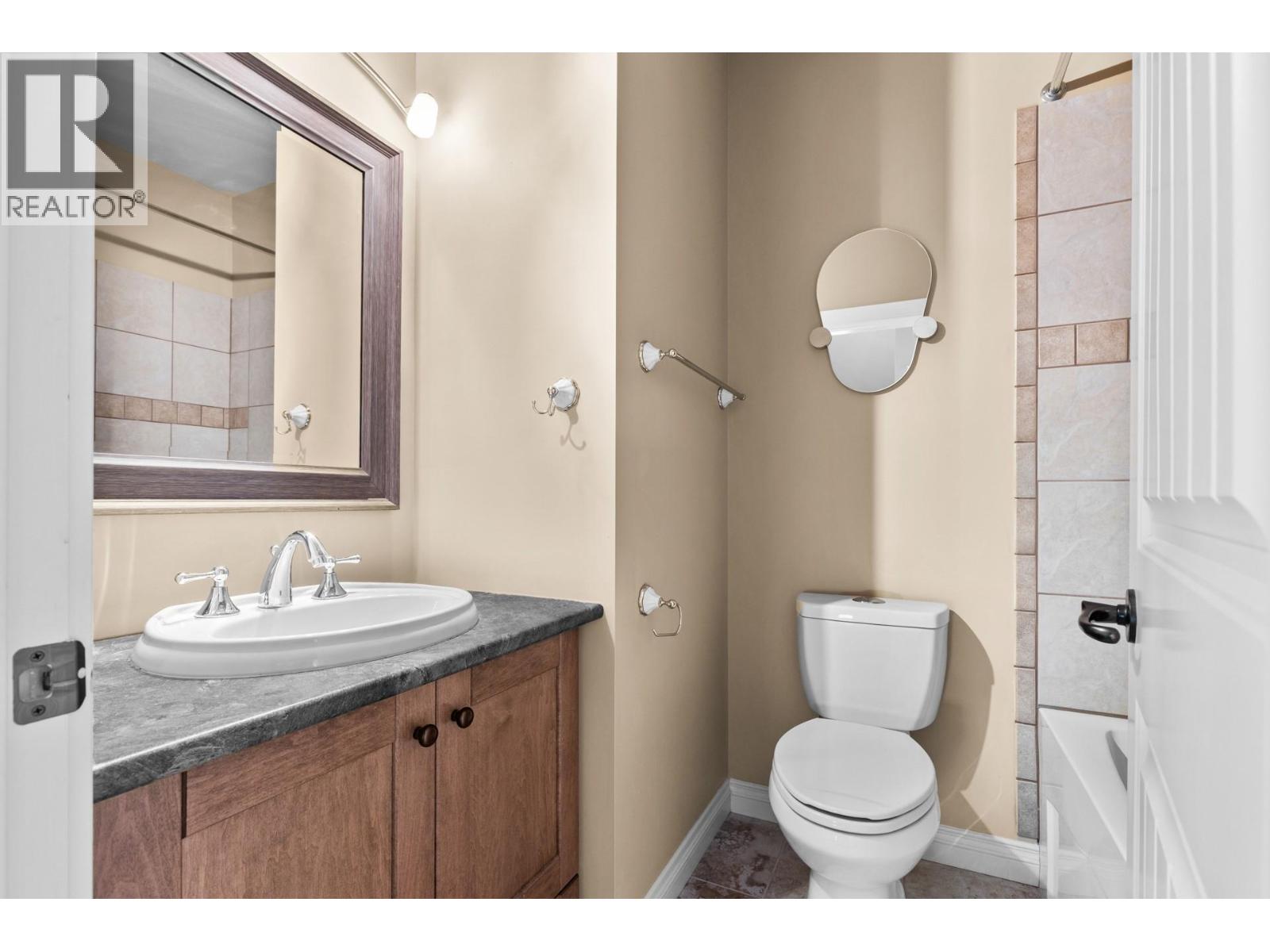  3869 Angus Drive, West Kelowna