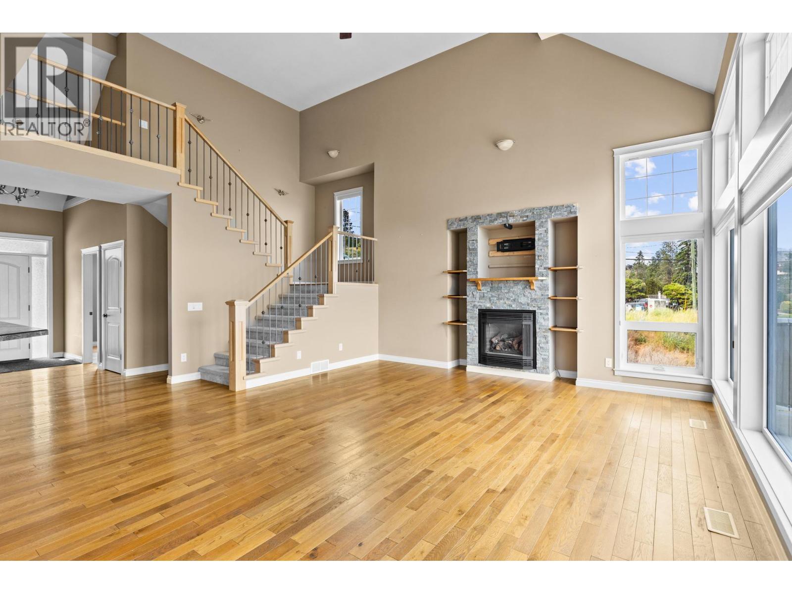  3869 Angus Drive, West Kelowna