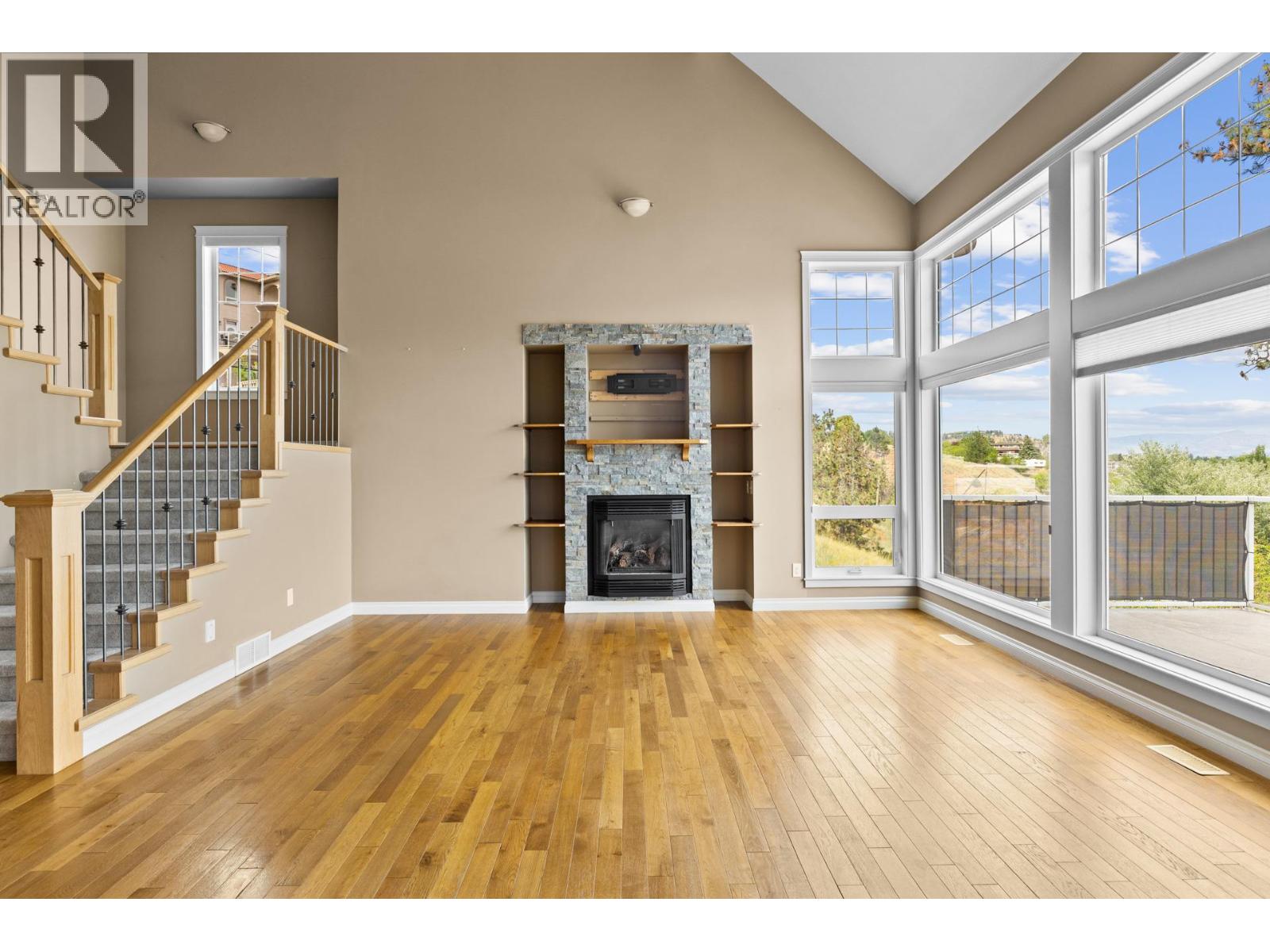 3869 Angus Drive, West Kelowna
