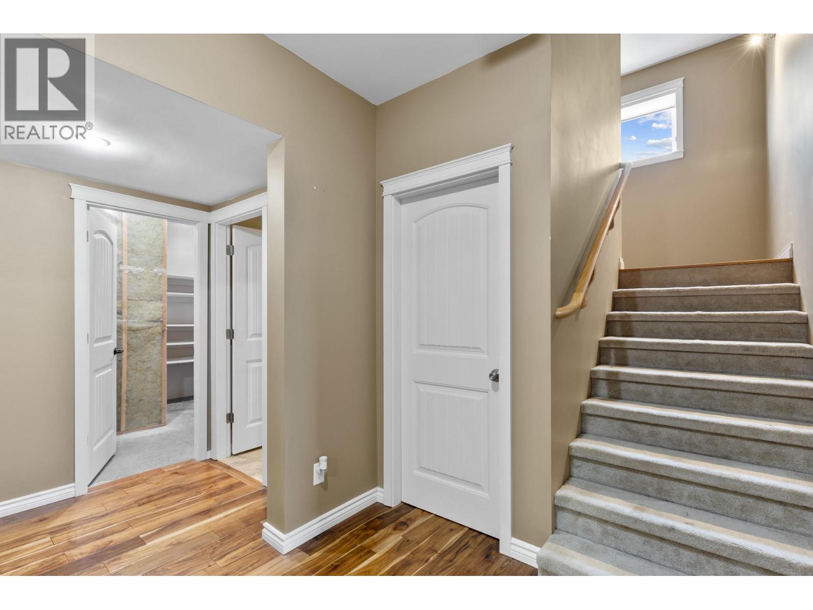  3869 Angus Drive, West Kelowna