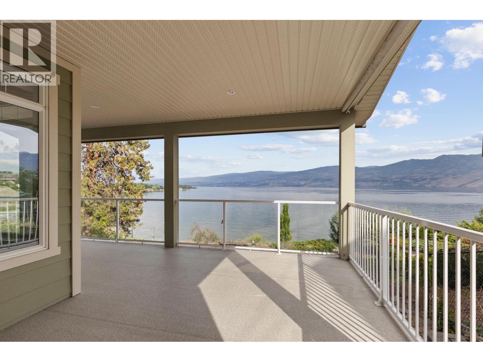  3869 Angus Drive, West Kelowna