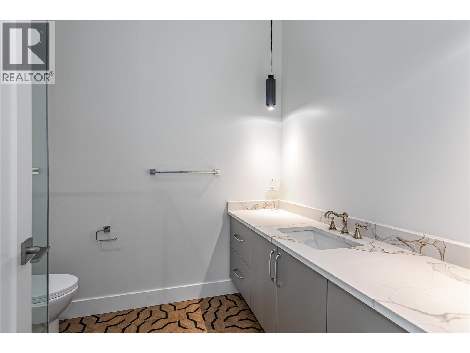 1008 Bull Crescent, Kelowna