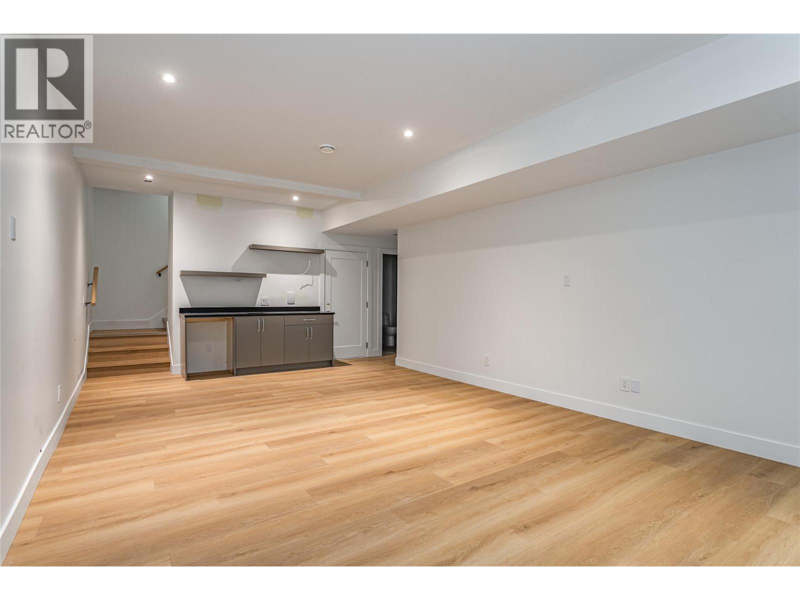 1008 Bull Crescent, Kelowna