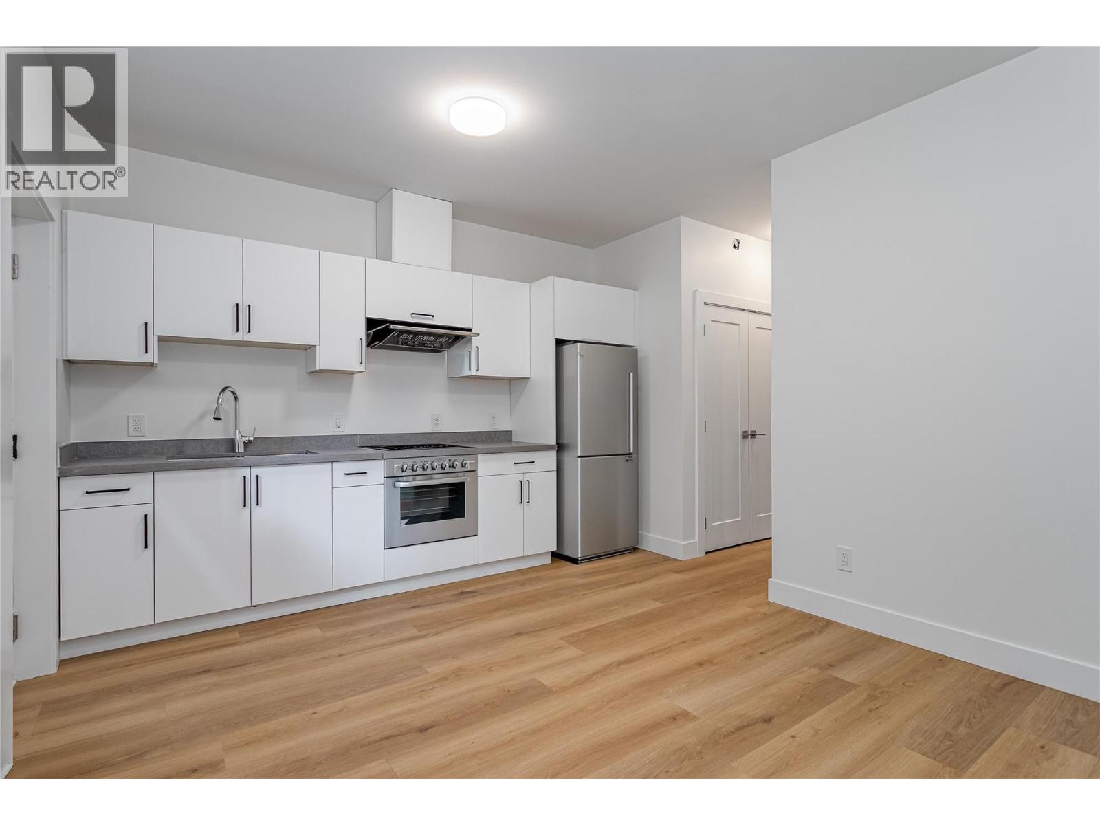 1008 Bull Crescent, Kelowna