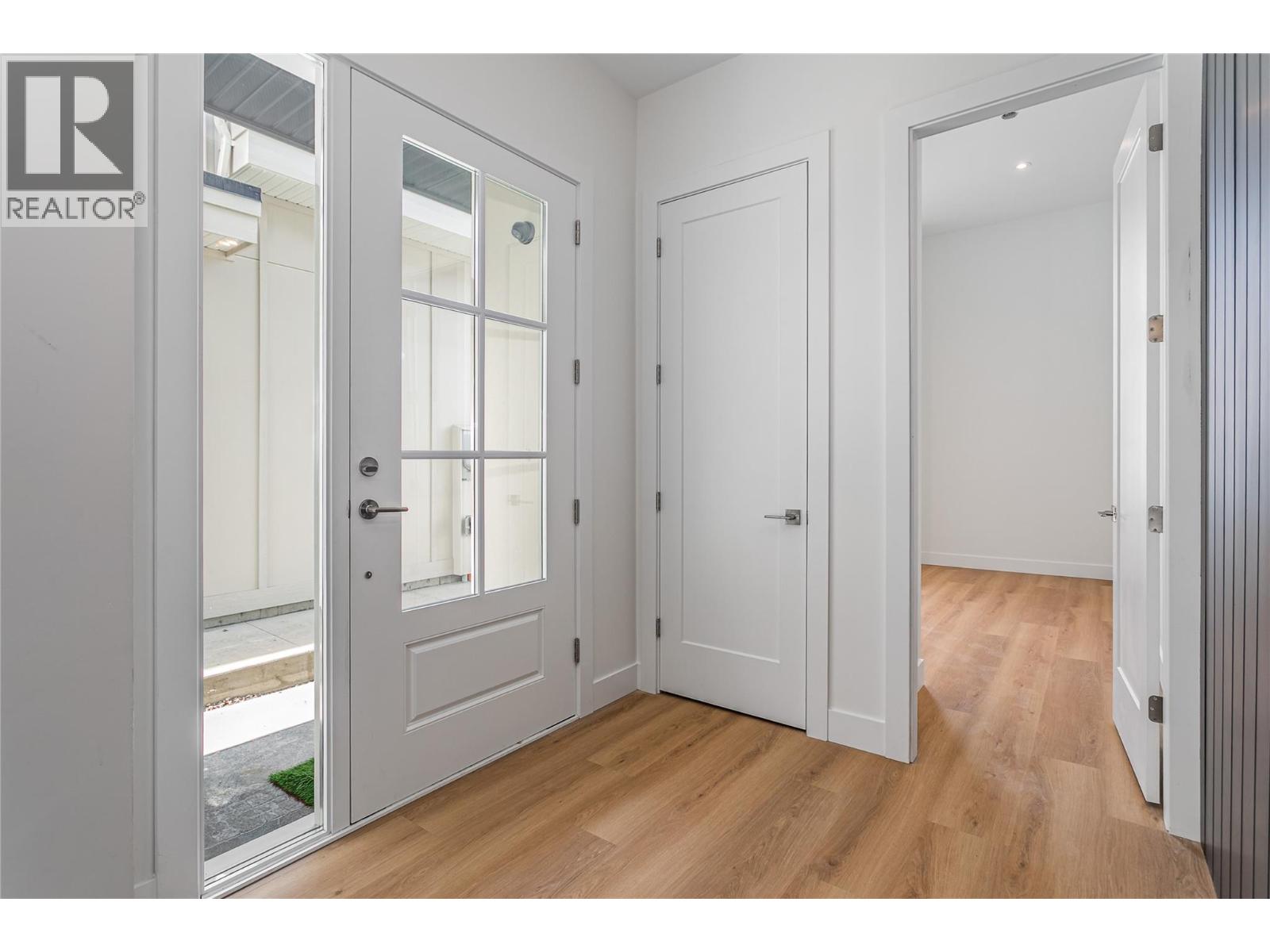 1008 Bull Crescent, Kelowna