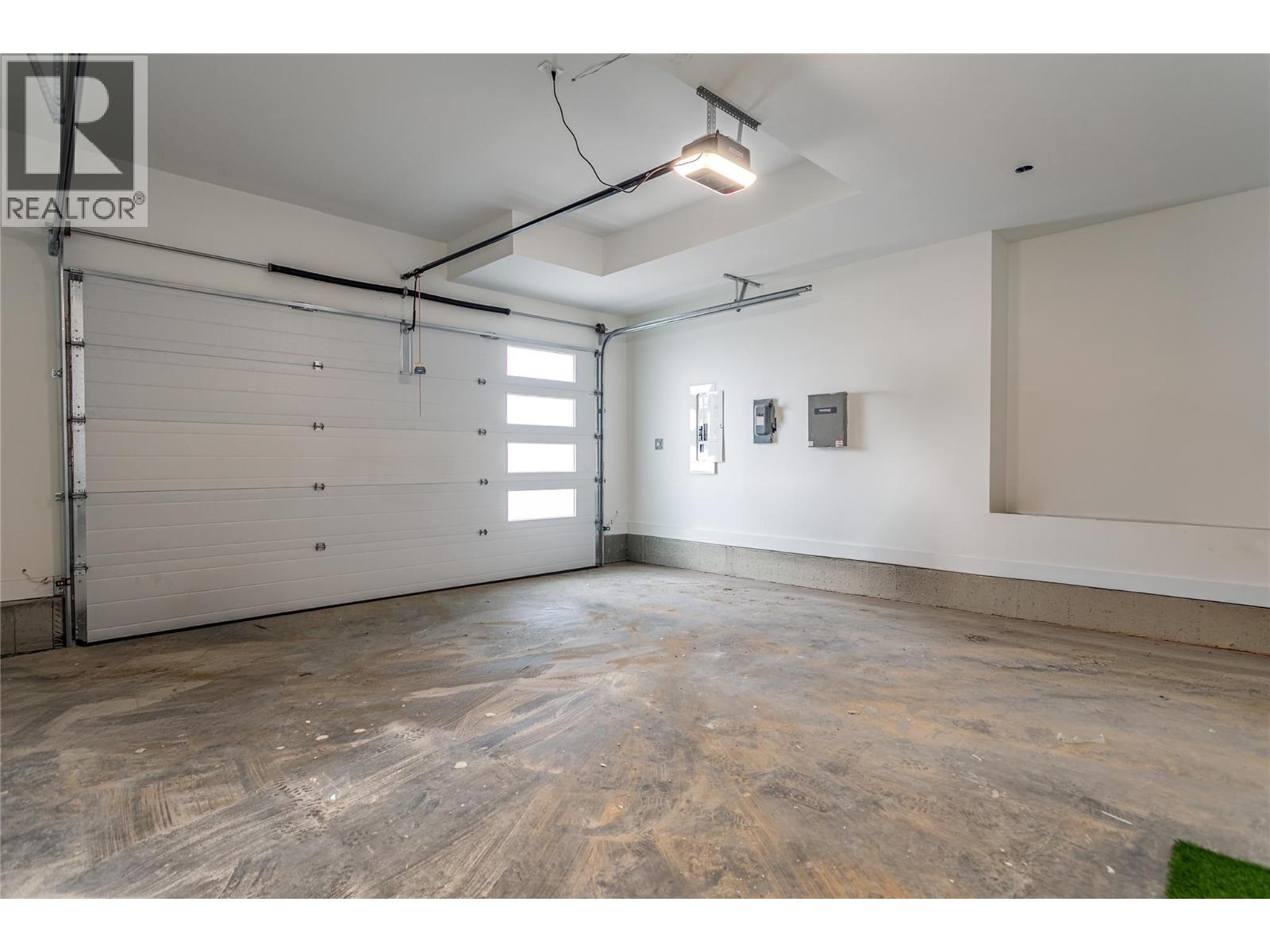 1008 Bull Crescent, Kelowna