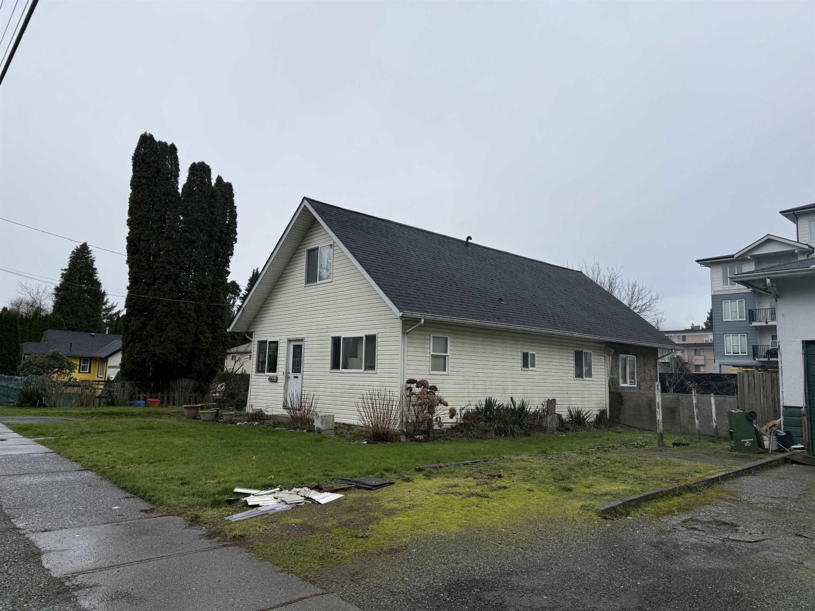 46063 CLEVELAND AVENUE, Chilliwack Proper East - Photo 2 of 2, Chilliwack, British Columbia